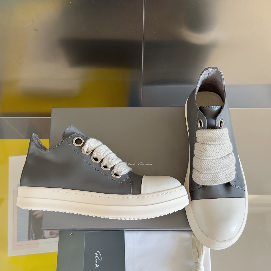 Top Version: Premium Zirconium Tape Shoes by Rick Owens x Vans - 图片 2