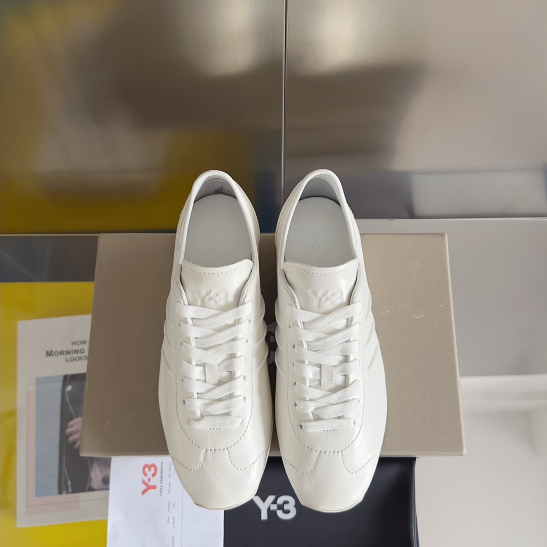 Yohji Yamamoto Y-3 Limited Edition Black Shoes with Unique Design and Signature - 图片 7