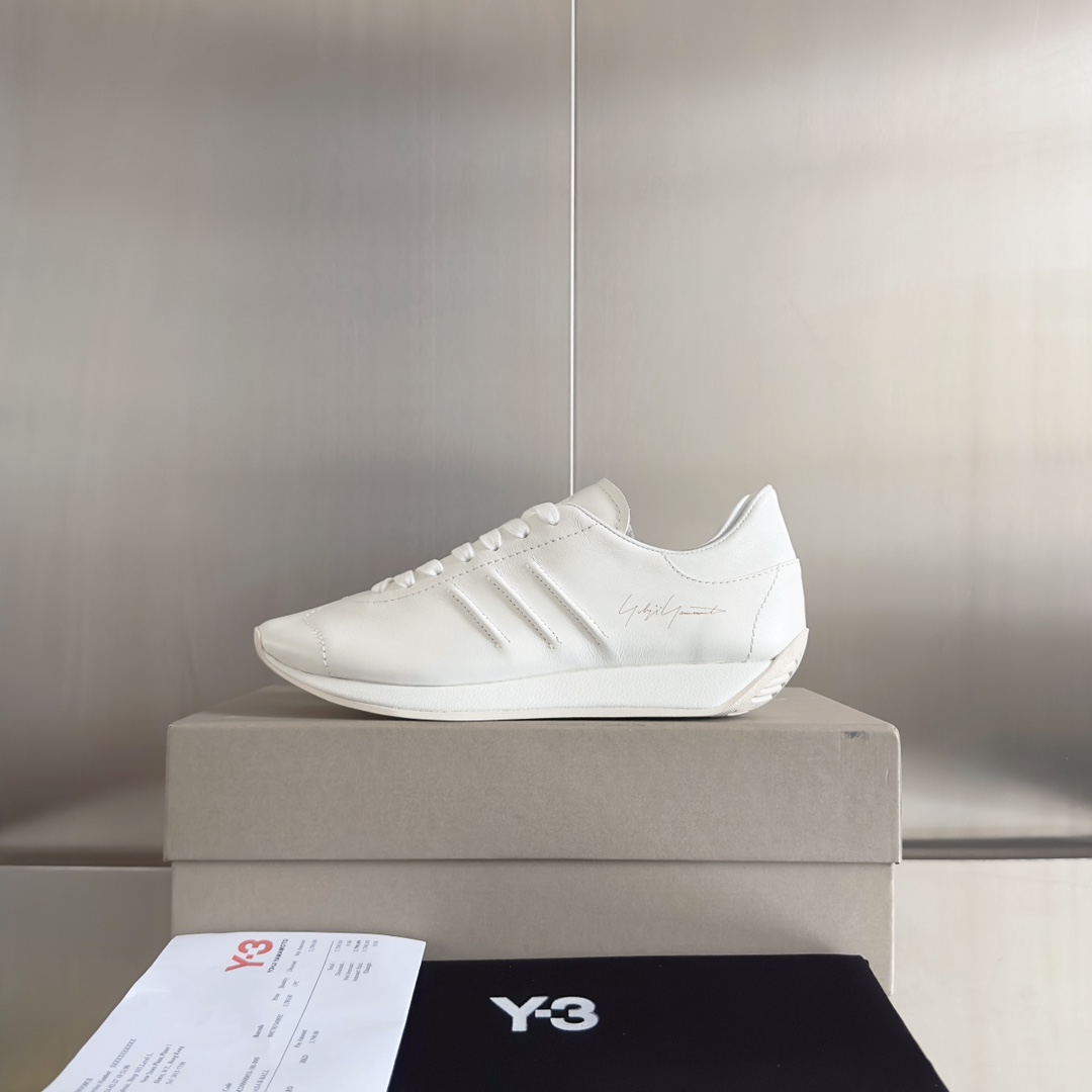 Yohji Yamamoto Y-3 Limited Edition Black Shoes with Unique Design and Signature - 图片 5