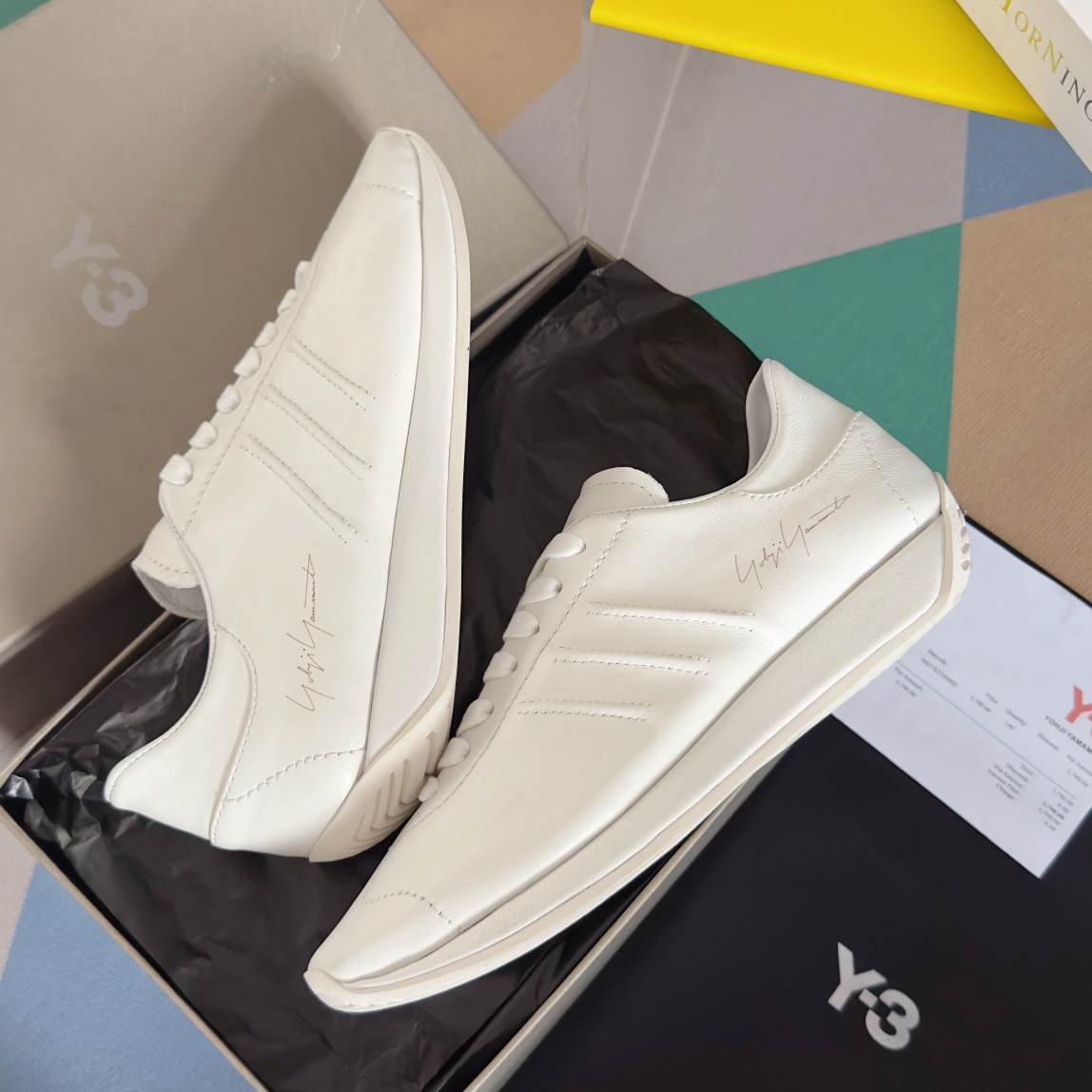 Yohji Yamamoto Y-3 Limited Edition Black Shoes with Unique Design and Signature - 图片 6