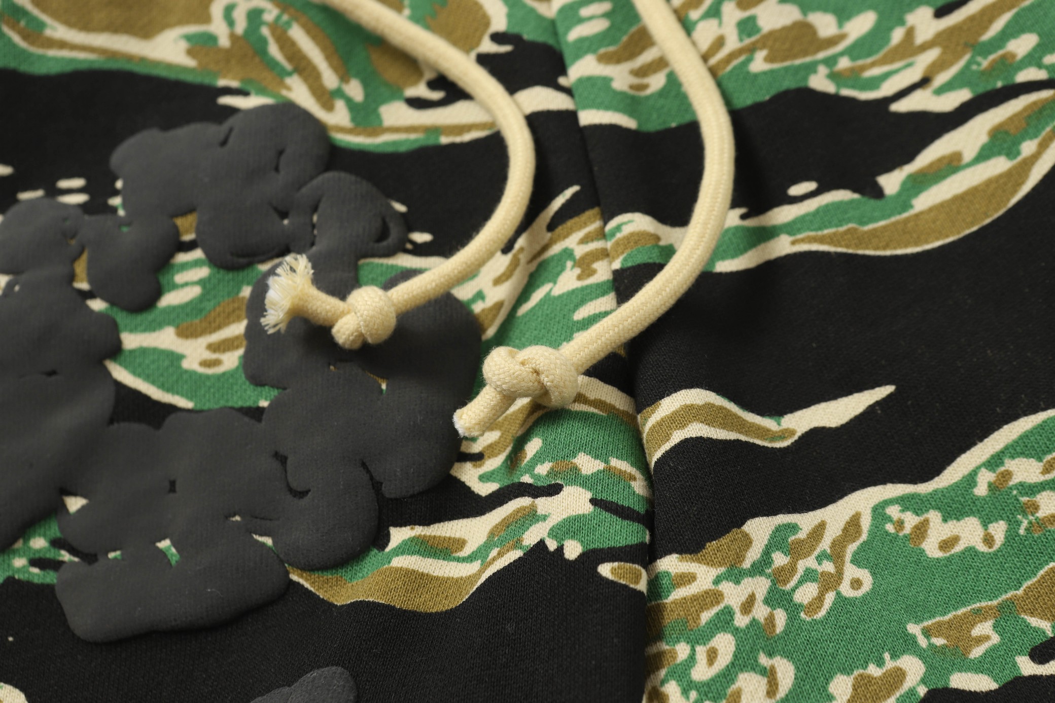 DENIM TEARS  短裤服装 5