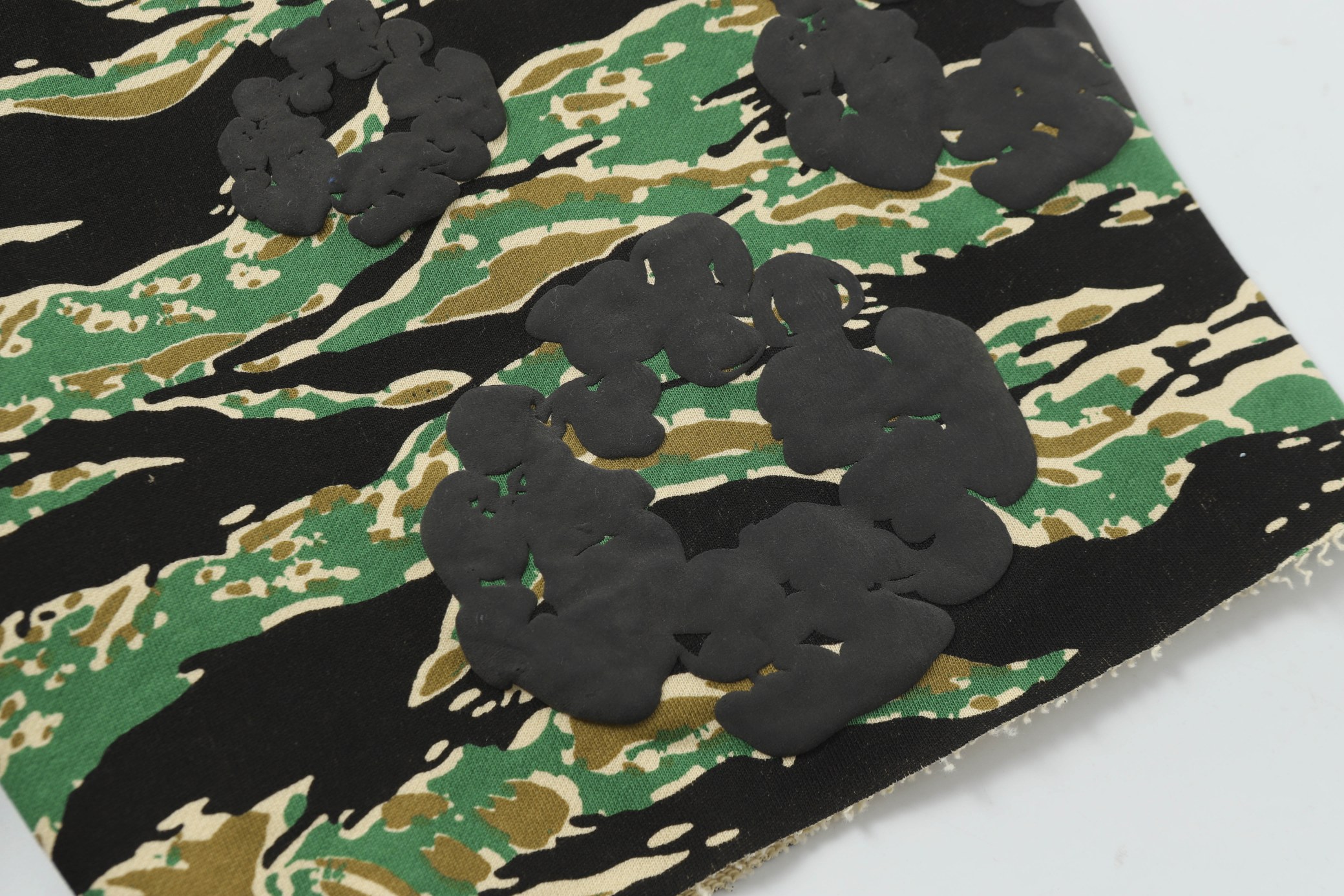 DENIM TEARS  短裤服装 4