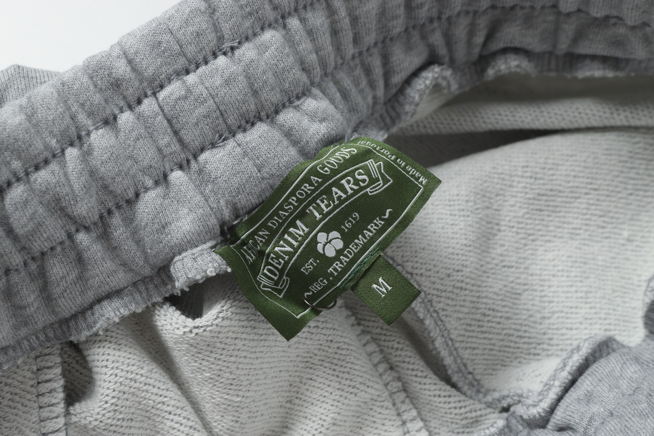 DENIM TEARS  短裤套装服装 8