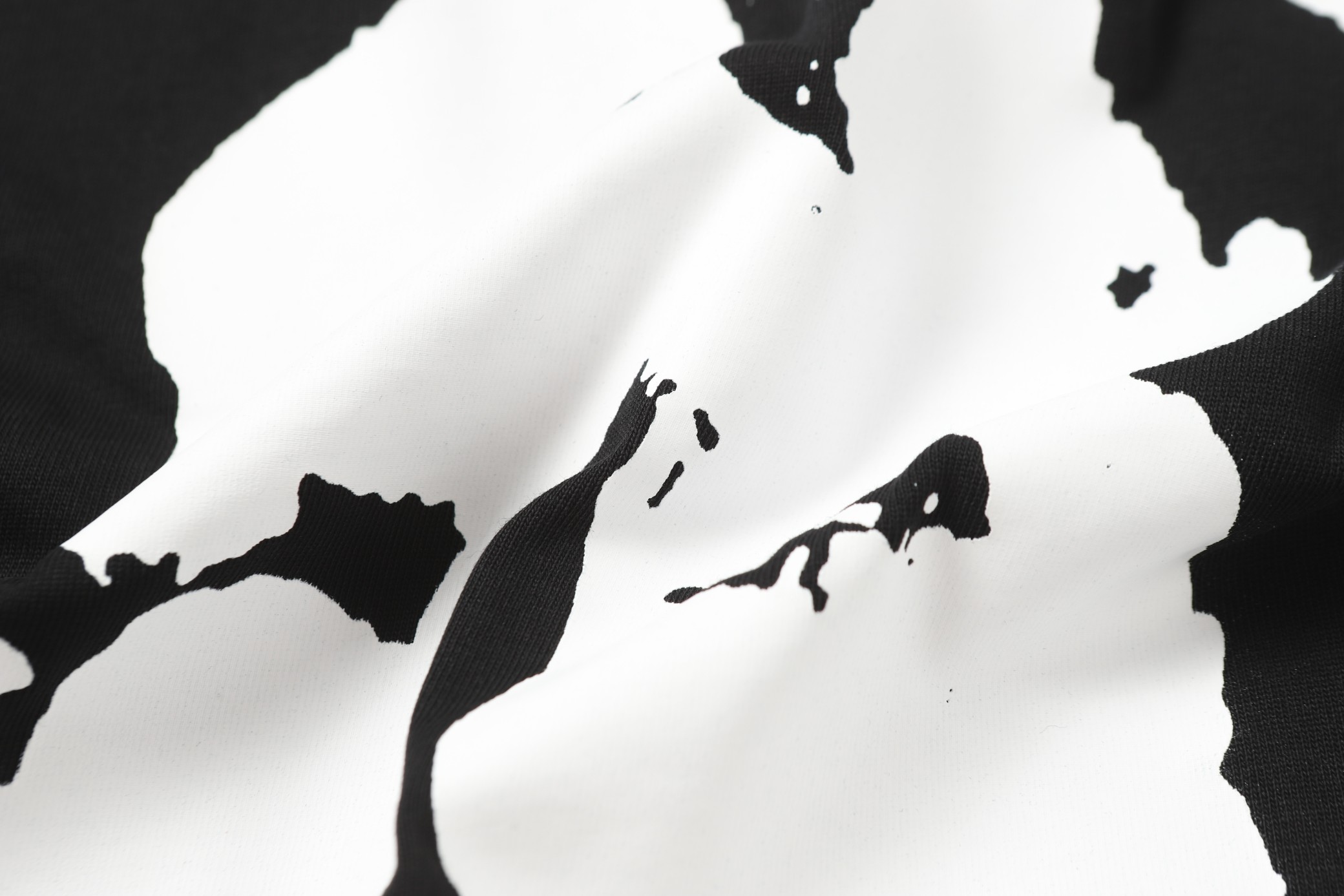 DENIM TEARS  短裤袖套装服装 5