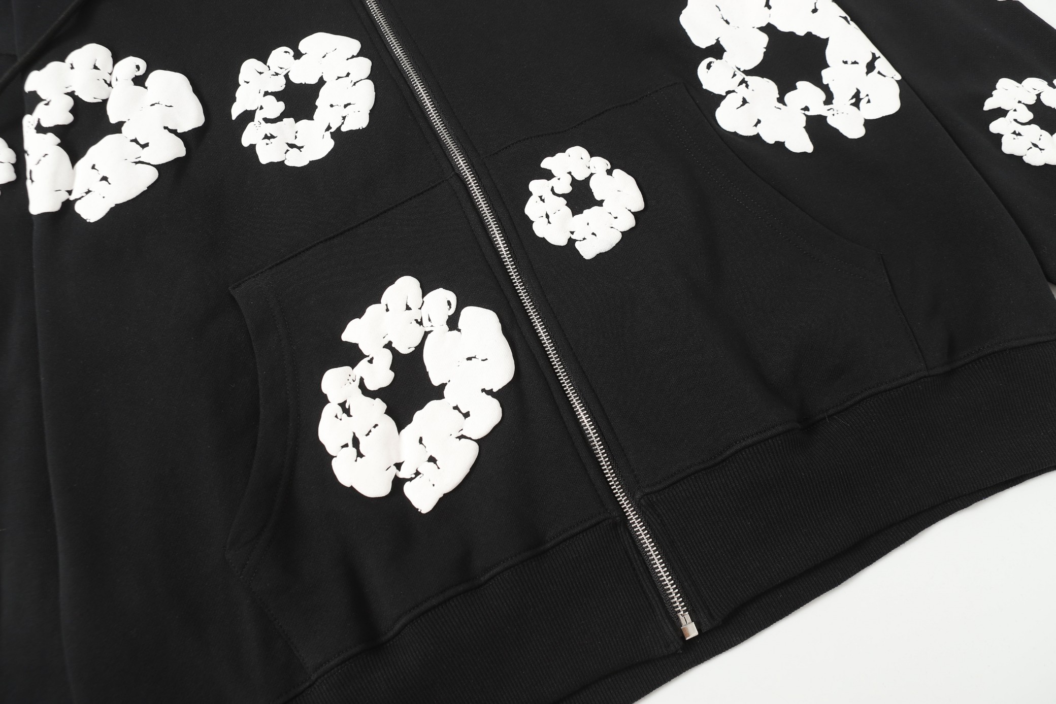 Denim Tears Cotton Wreath Zip-Up Hoodie Sweatshirt - Black, Size S-XL 8 a1755501330759 2844
