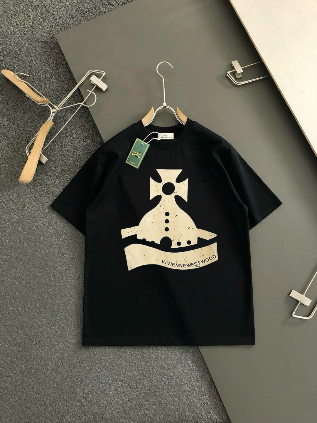High-End Custom T-Shirt for Spring/Summer 2025: Heavyware Design, Soft Fabric, Sizes M-3XL