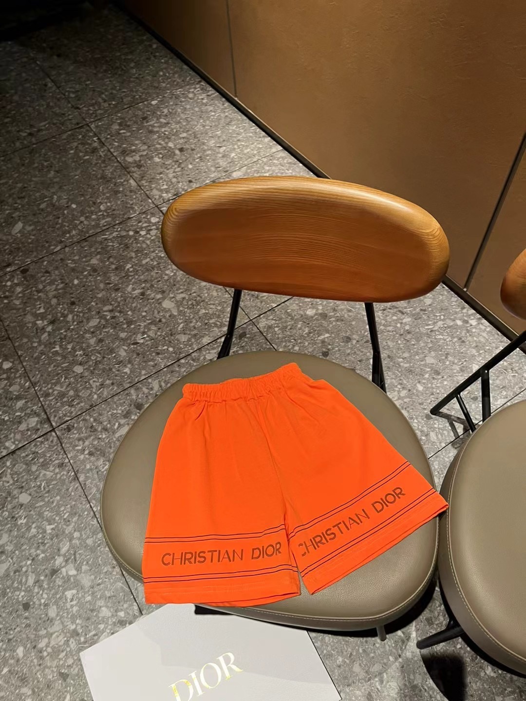 [强][强][强]迪奥橘短裤 细节图亮色系短裤 整套搭配赞