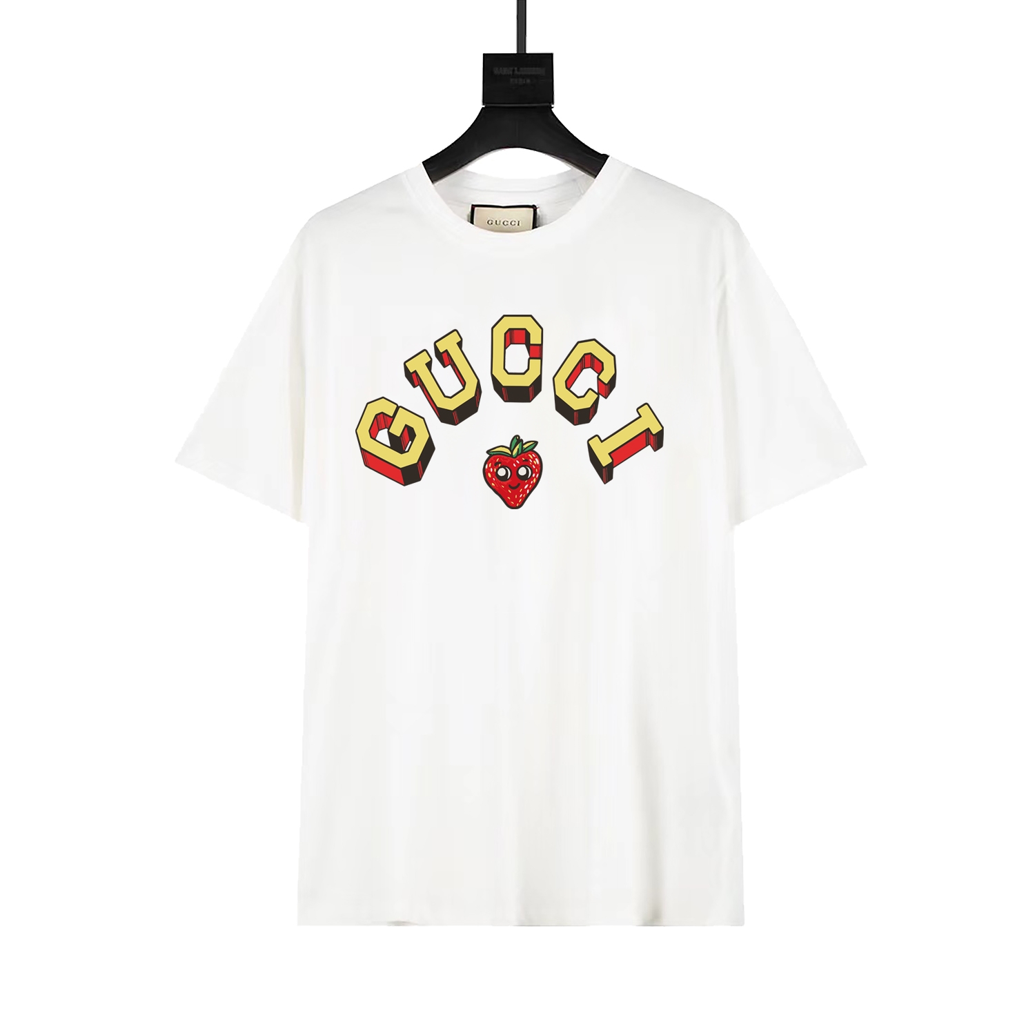GUCCl Gucci nueva camiseta de cuello redondo de manga corta con estampado de letras divertido y fresa de la colección d…