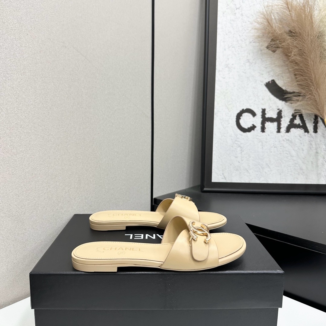 Chanel CC Leather Flat Slide Sandals