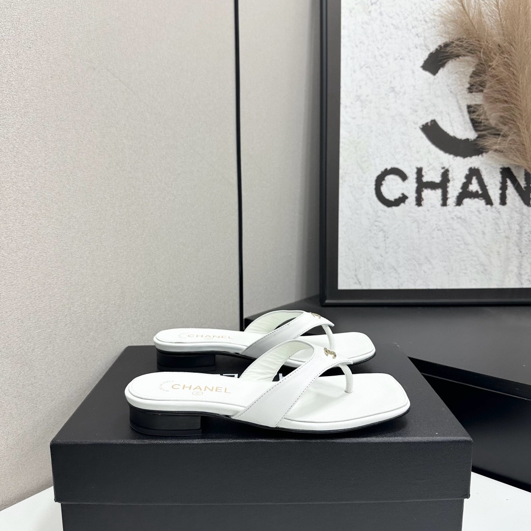 Chanel Black CC Thong Slide Sandals