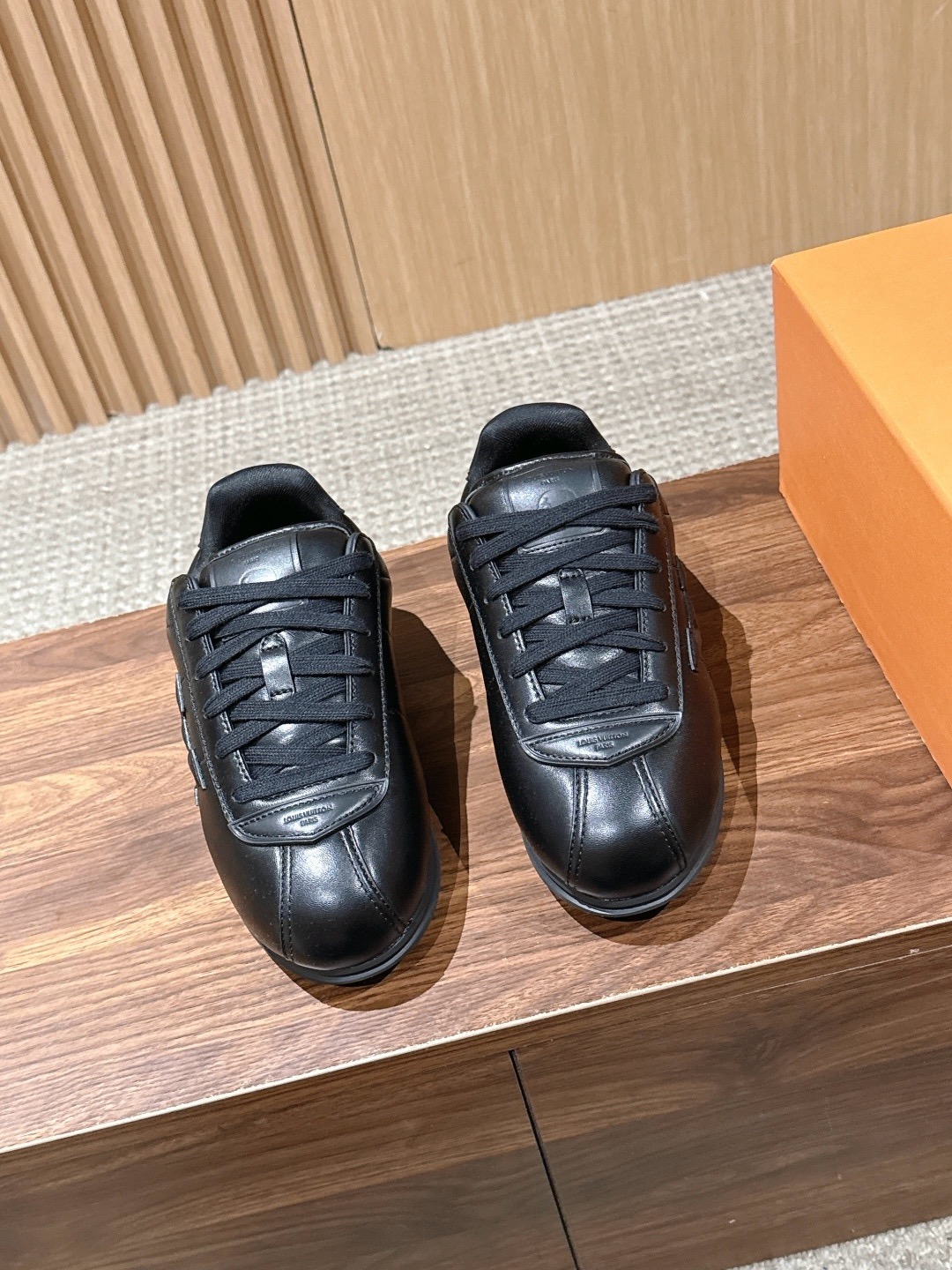 LV Off White Leather Toe Patch Lace-Up Sneakers