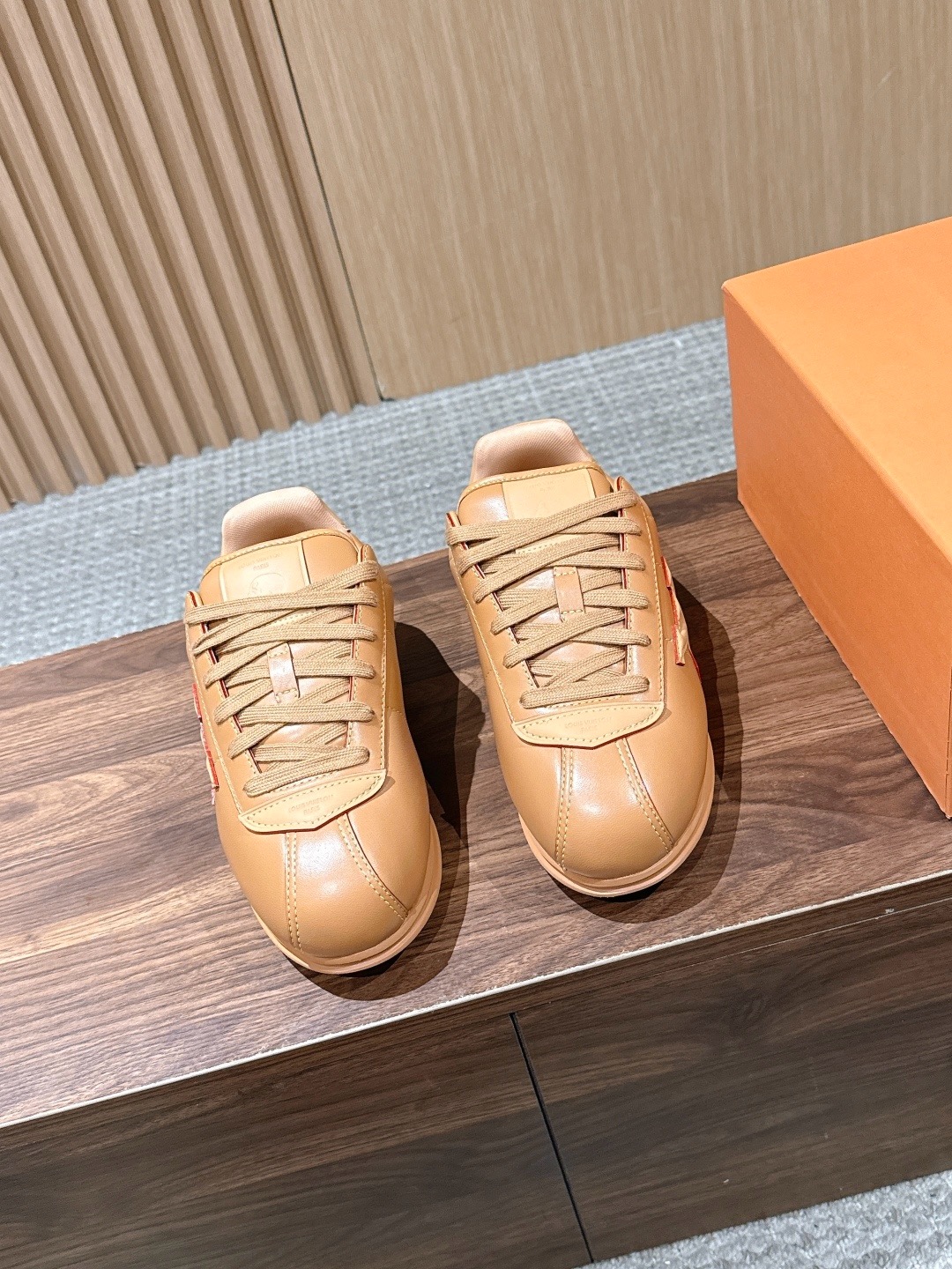 LV Off White Leather Toe Patch Lace-Up Sneakers
