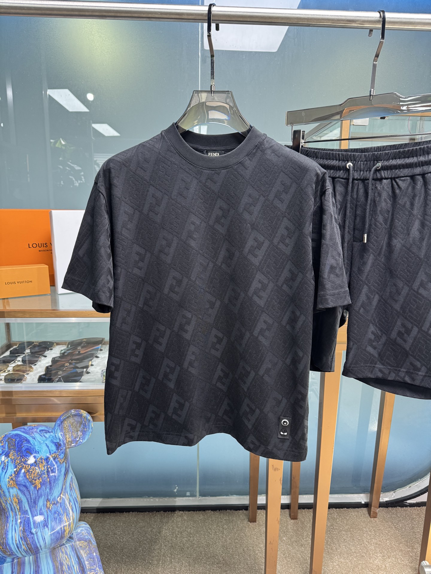 Fendi Spring Summer Cotton Suit Collection: Top Quality Unisex Set in Black and White - 图片 1