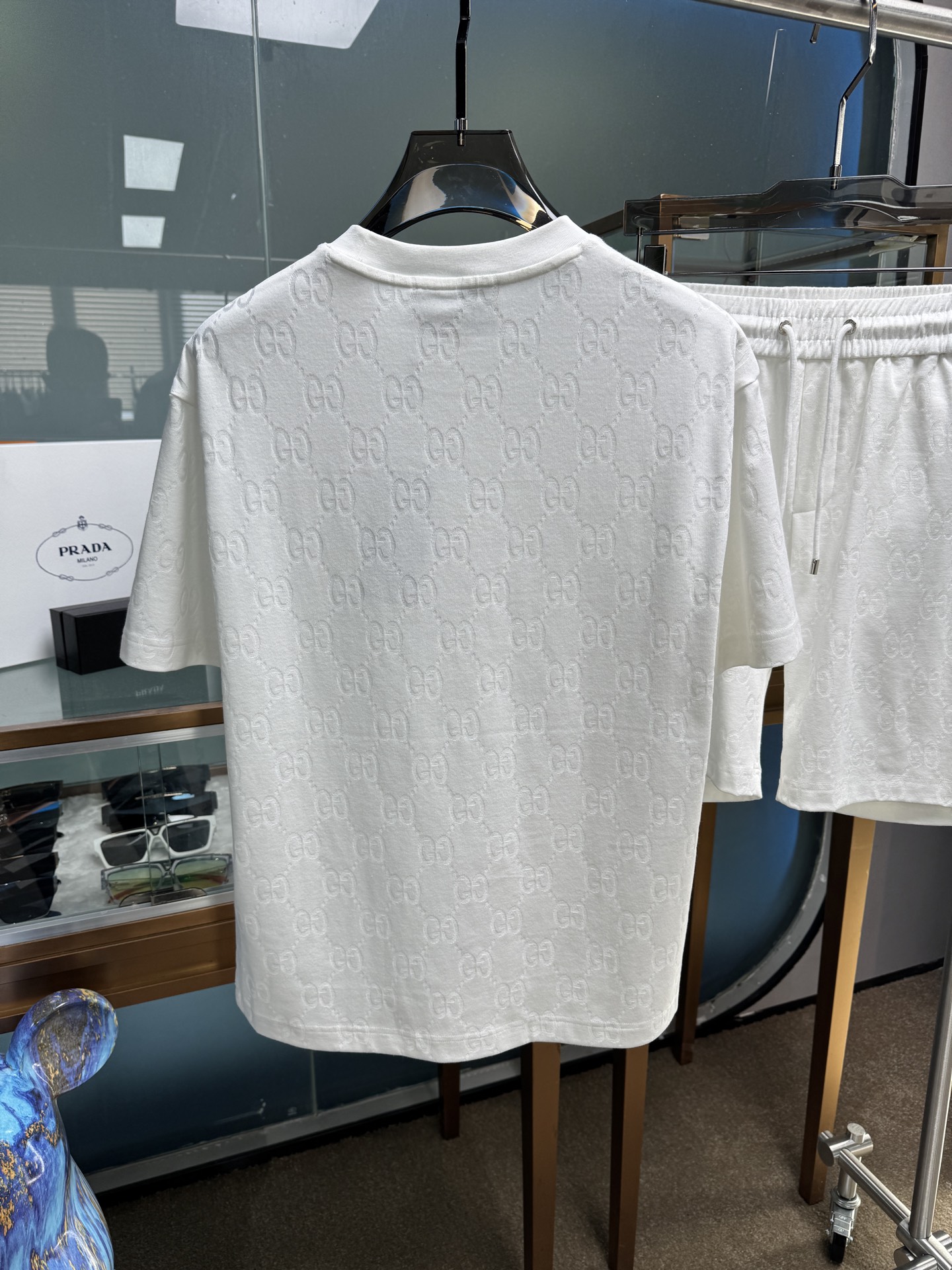 Guccino Spring and Summer Cotton Suit Set with Logo Hardware – Black & White Unisex 48-56 Sizes - 图片 8