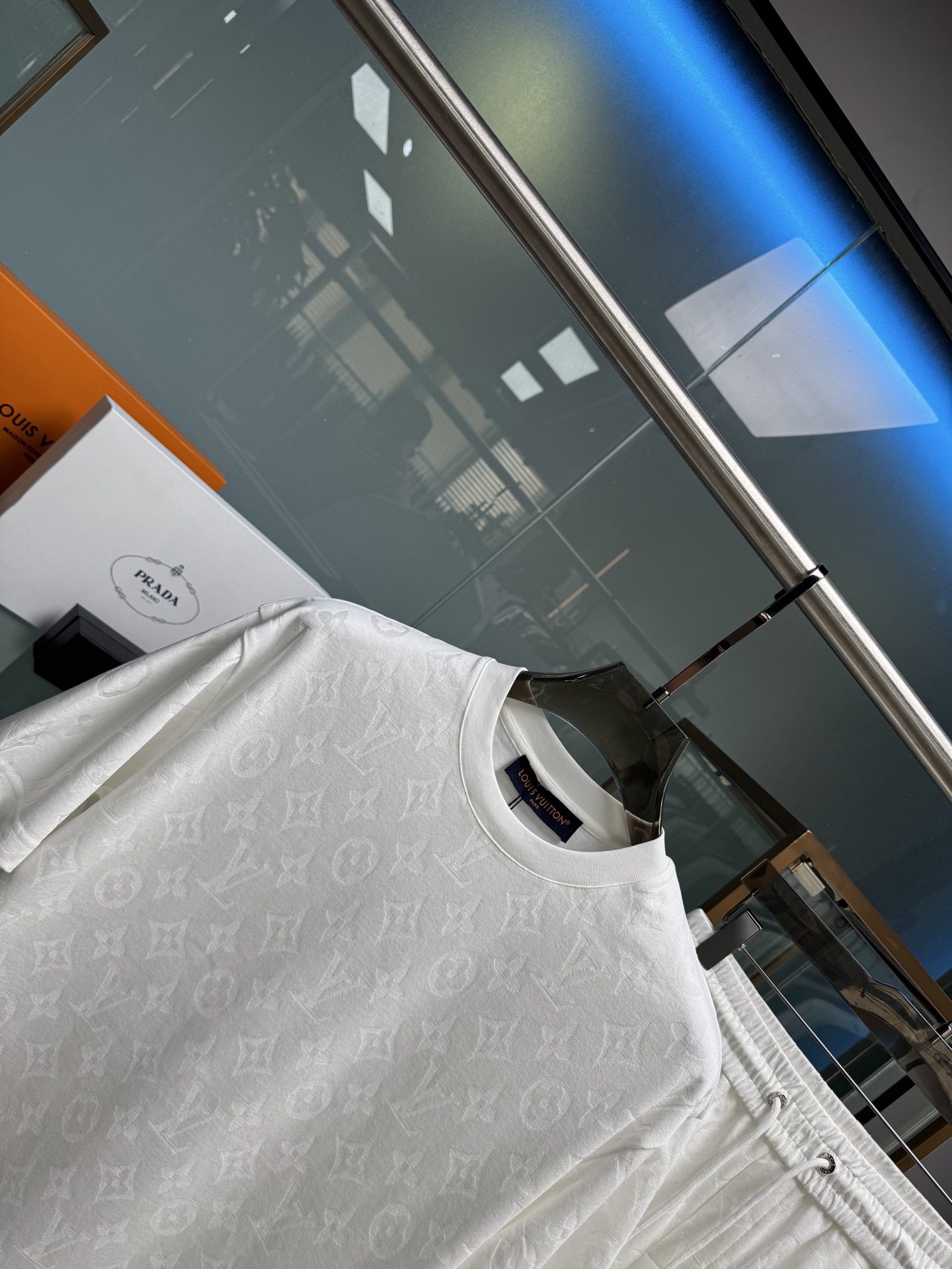“New Cotton Spring and Summer Suit Set with Flowering Logo and Top Hardware for Men and Women” - 图片 2