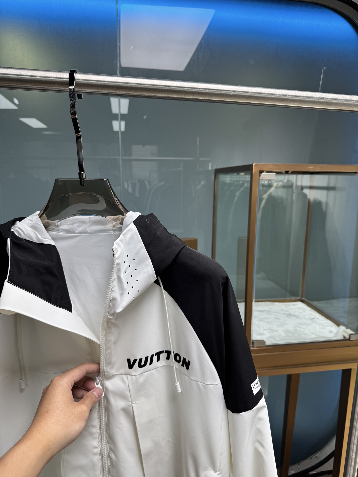 View 4