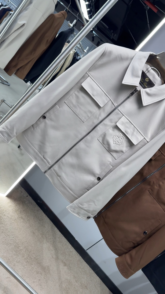 . 337939_460 337939_460