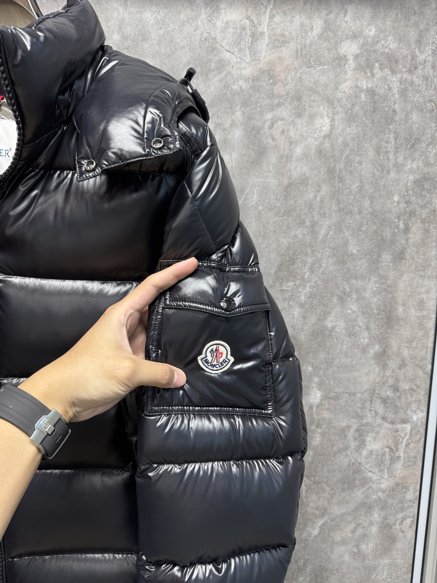 鹅绒 25秋冬上新 经典爆款蒙口玛雅羽绒服 选用进口面料 充绒量实足 定制五金 原版复刻经典百搭 明星同