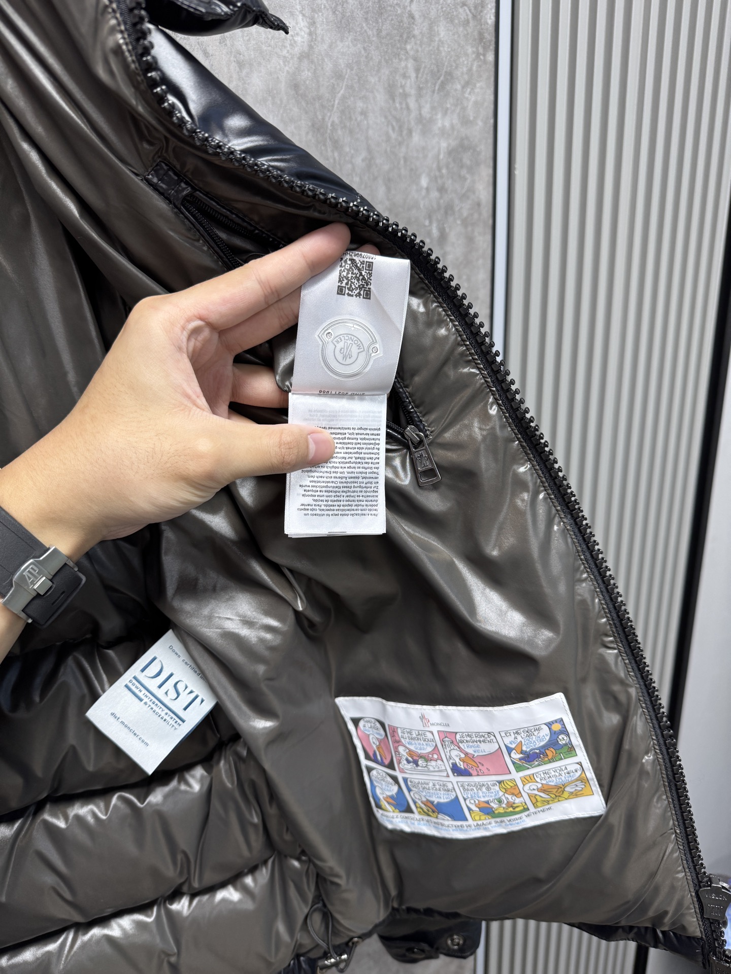 鹅绒 25秋冬上新 经典爆款蒙口玛雅羽绒服 选用进口面料 充绒量实足 定制五金 原版复刻经典百搭 明星同