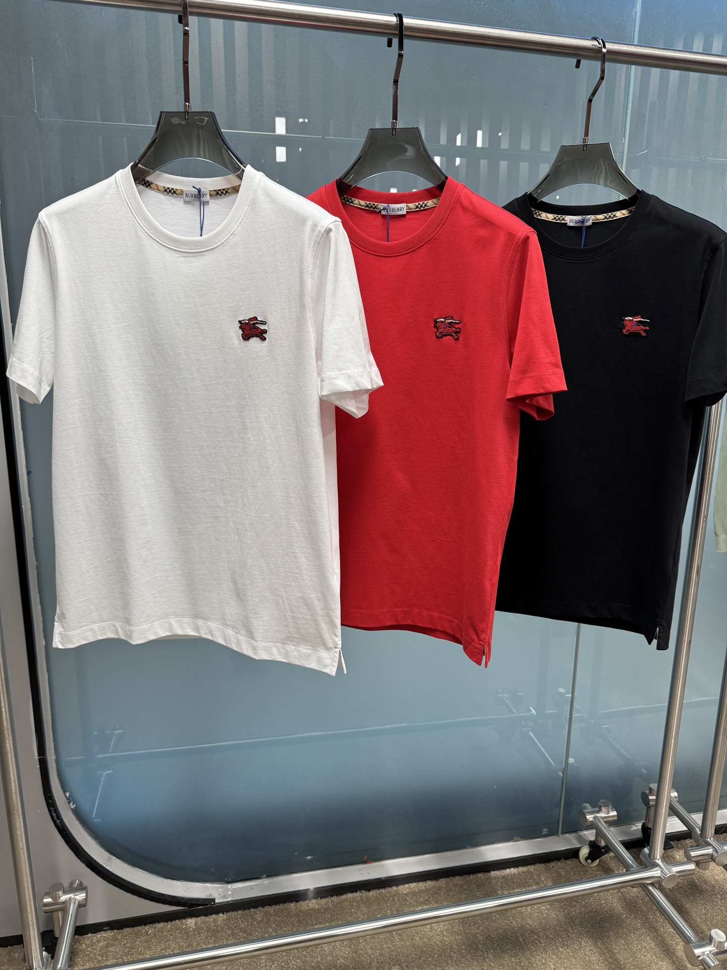 . 613503_280 613503_280