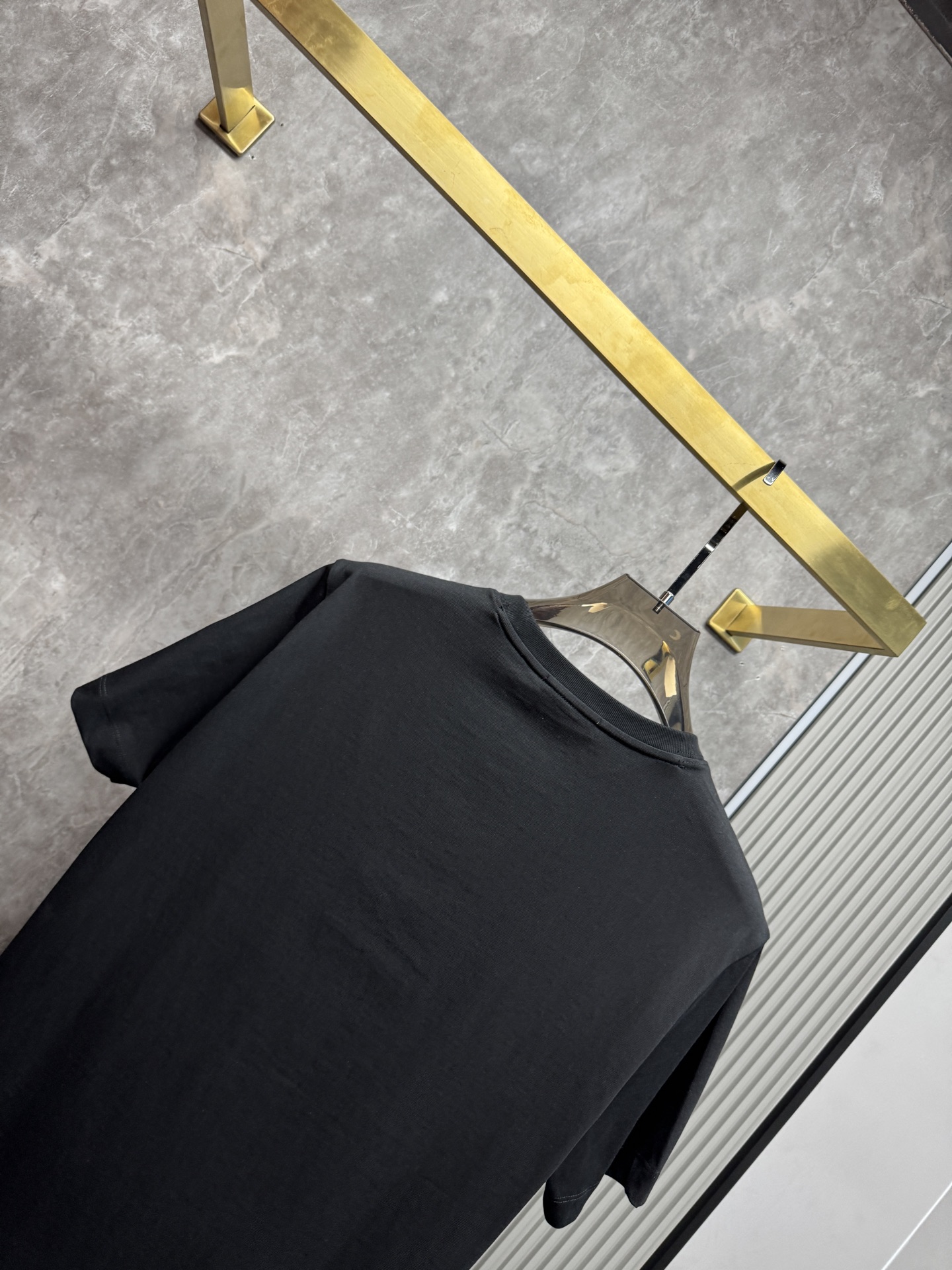 上新 26ss P家 春夏新款圆领短袖 原版定制 面料100%棉 轻薄透气 超级柔软上身丝滑舒适 高端大