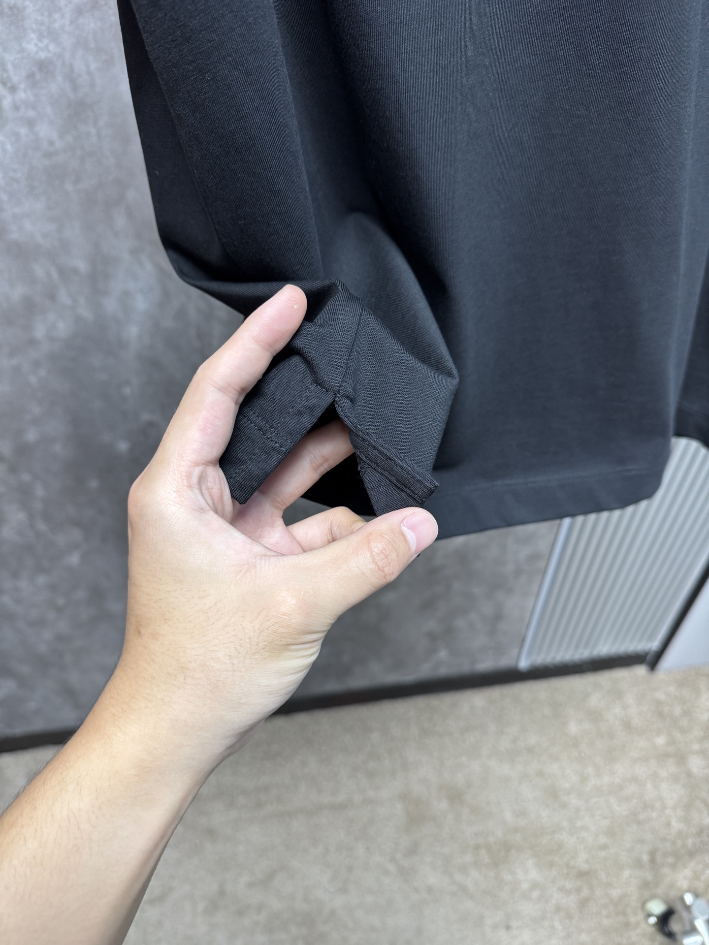 上新 26ss P家 春夏新款圆领短袖 原版定制 面料100%棉 轻薄透气 超级柔软上身丝滑舒适 高端大