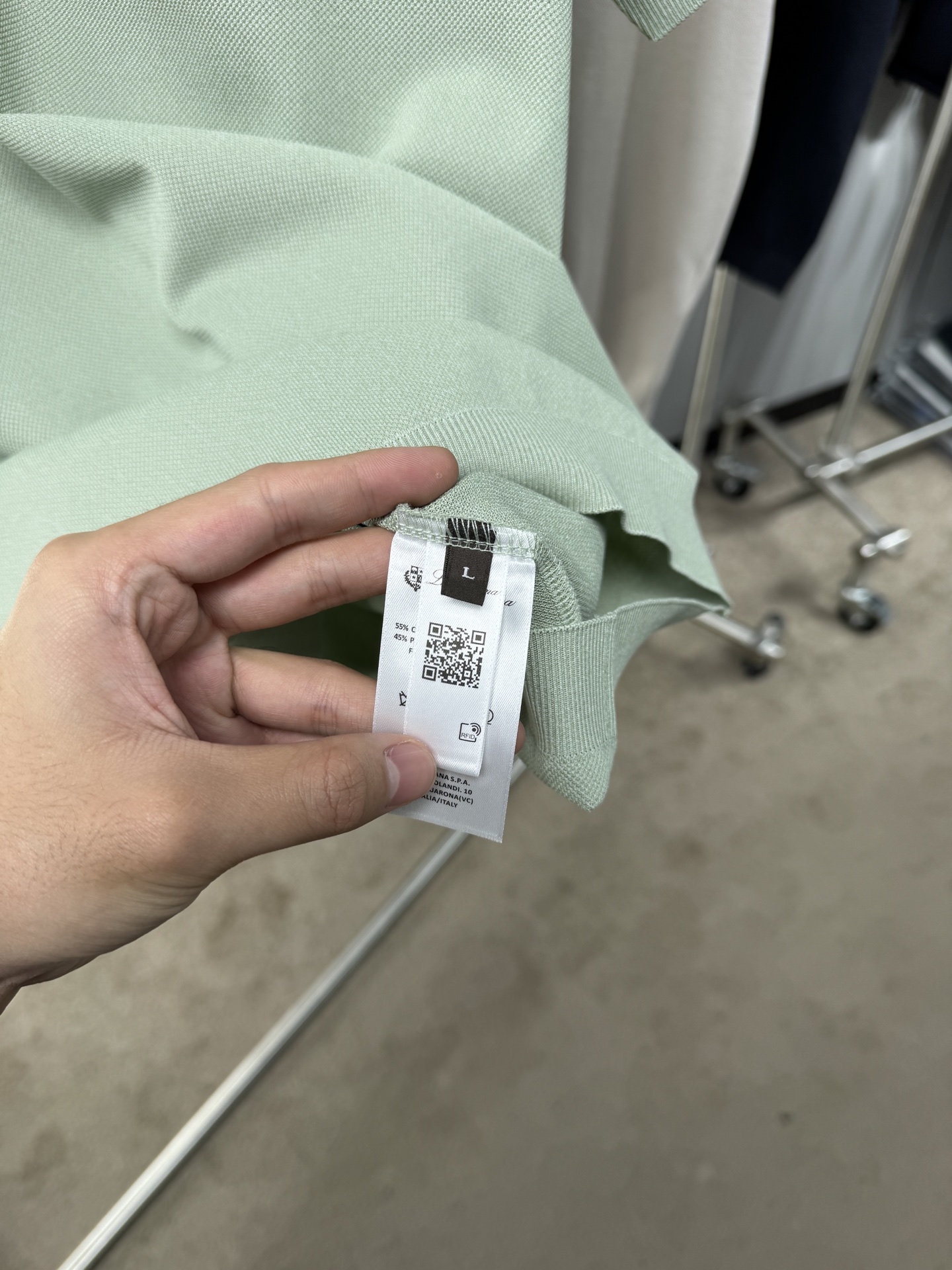 L春夏新品，针织Polo衫｜细腻针织肌理，触感软糯亲肤，透气不闷汗，胸口简约精致刺绣图案，低调有格调，提