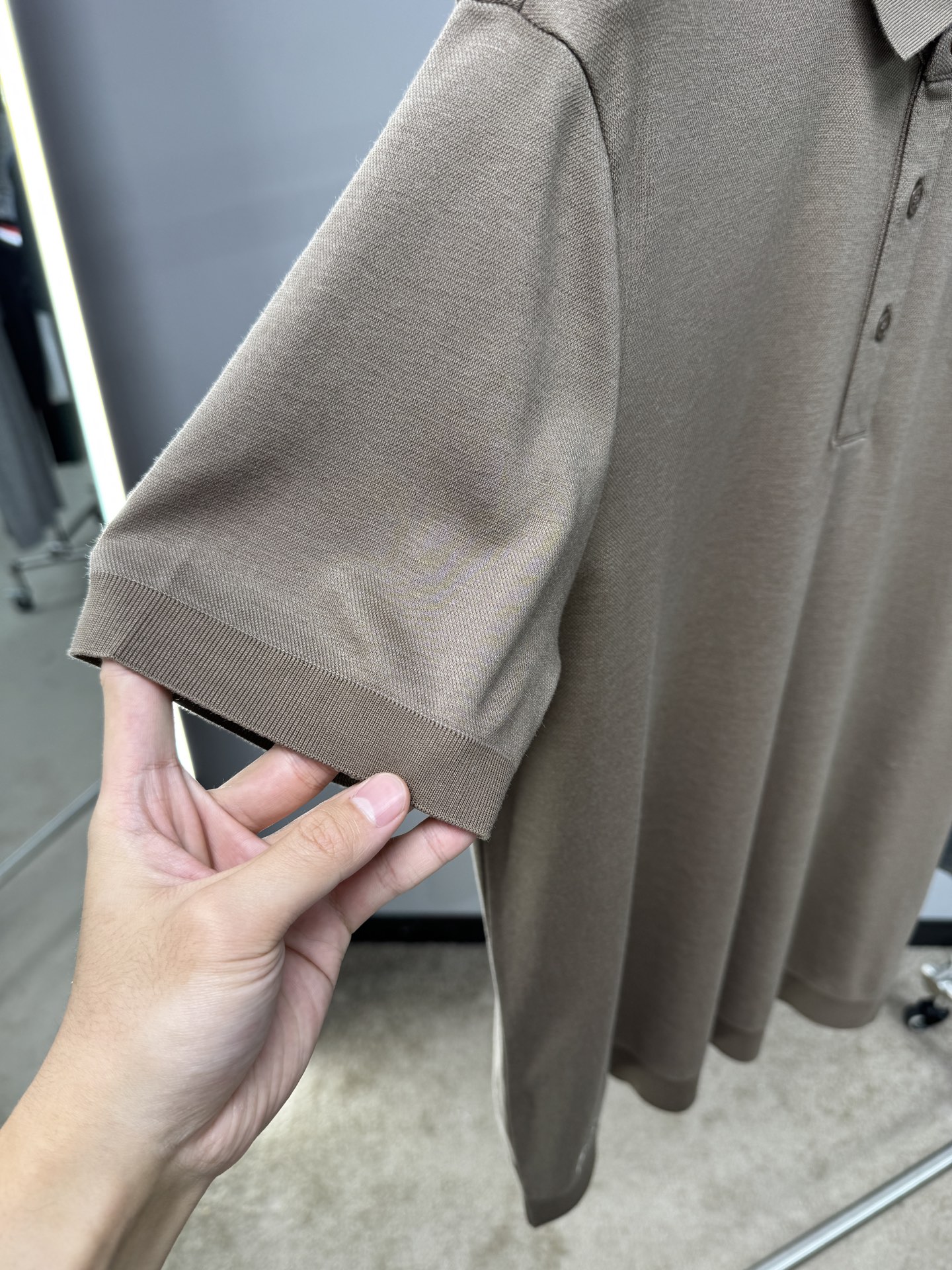 上新 26ss 巴宝莉 早春新款起脚Polo 原版定制 面料选用羊毛珠地棉 轻薄透气 上身丝滑舒适 高端