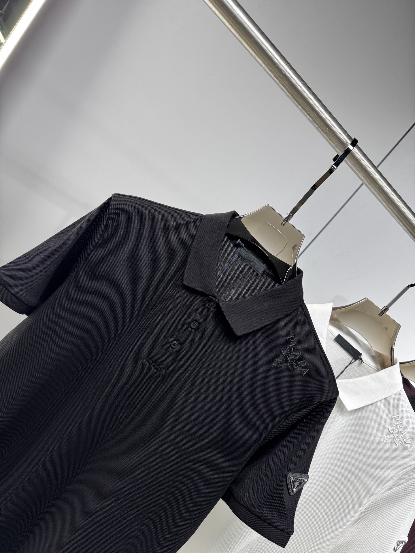 上新 26ss P家早春新款Polo 原版定制 面料选用珠地棉 轻薄透气 上身丝滑舒适 高端大气经典百搭