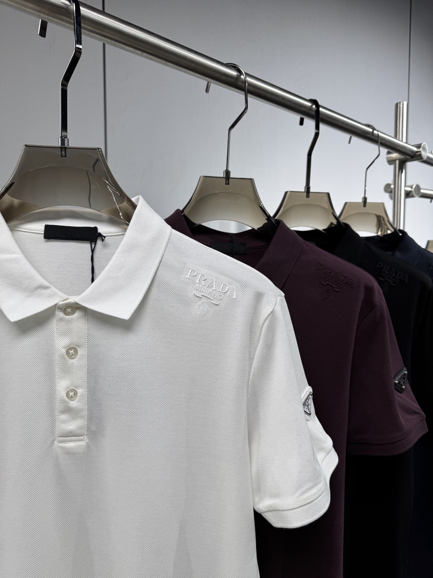 上新 26ss P家早春新款Polo 原版定制 面料选用珠地棉 轻薄透气 上身丝滑舒适 高端大气经典百搭