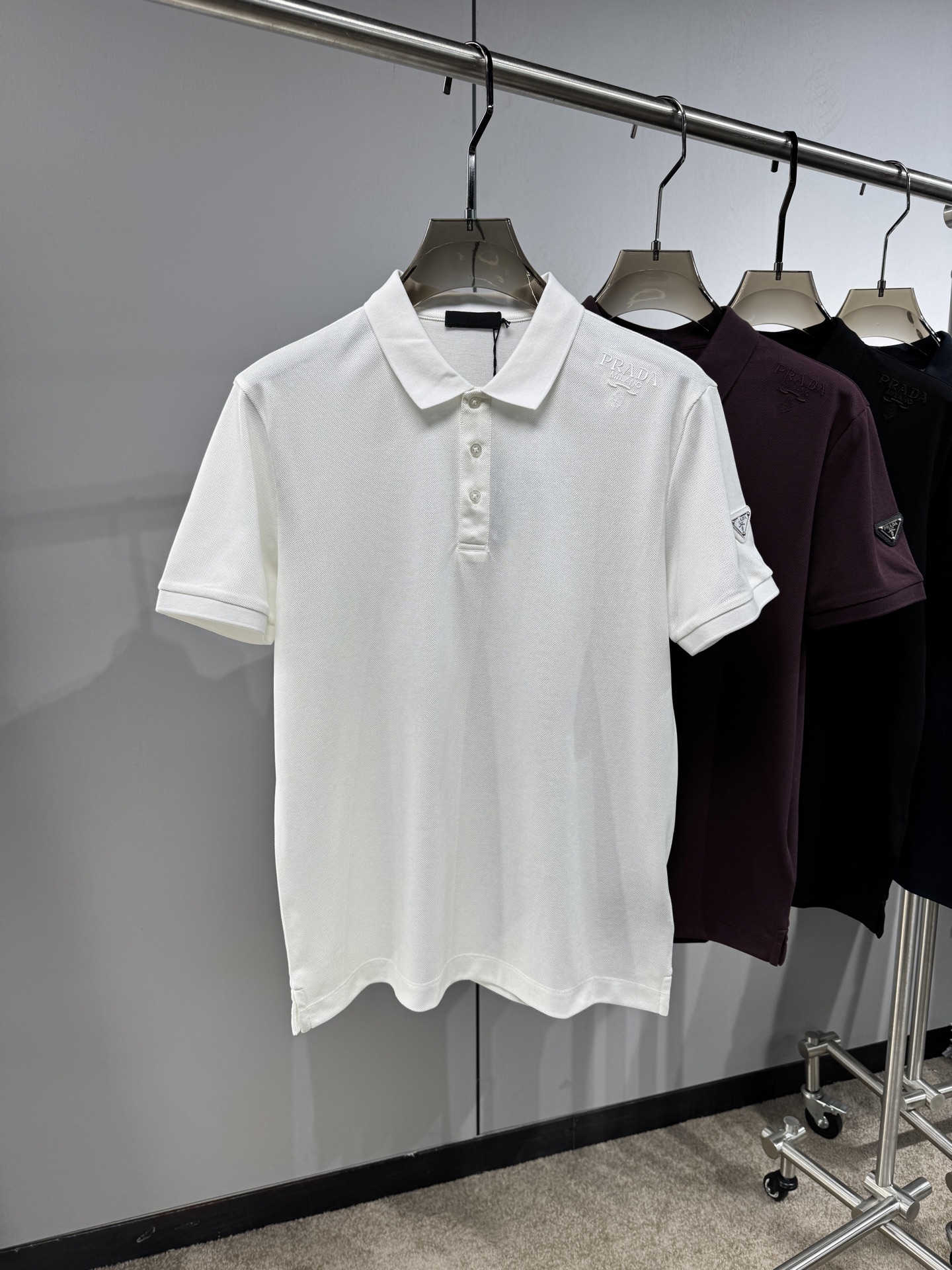 上新 26ss P家早春新款Polo 原版定制 面料选用珠地棉 轻薄透气 上身丝滑舒适 高端大气经典百搭