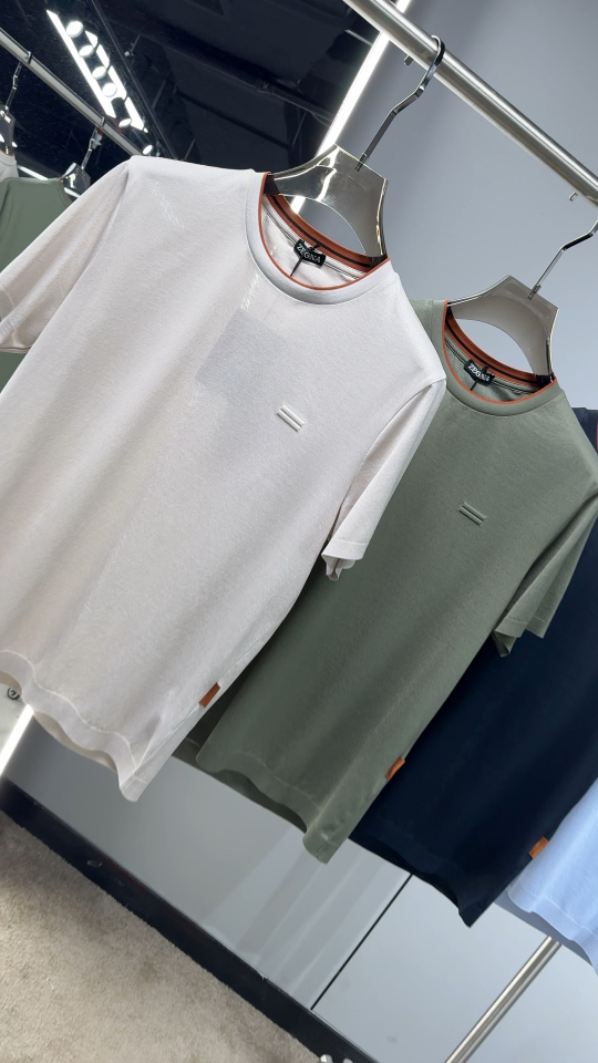 . 613467_290 613467_290