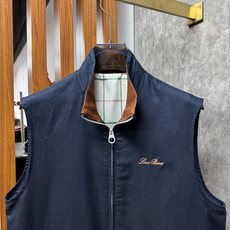 26ss 早春新品Loro piana轻奢立领马甲 | 把高级感穿在日常甄选高支面料,触感软糯,垂坠有型 26ss 早春新品Loro piana轻奢立领马甲 | 把高级感穿在日常甄选高支面料,触感软糯,垂坠有型
