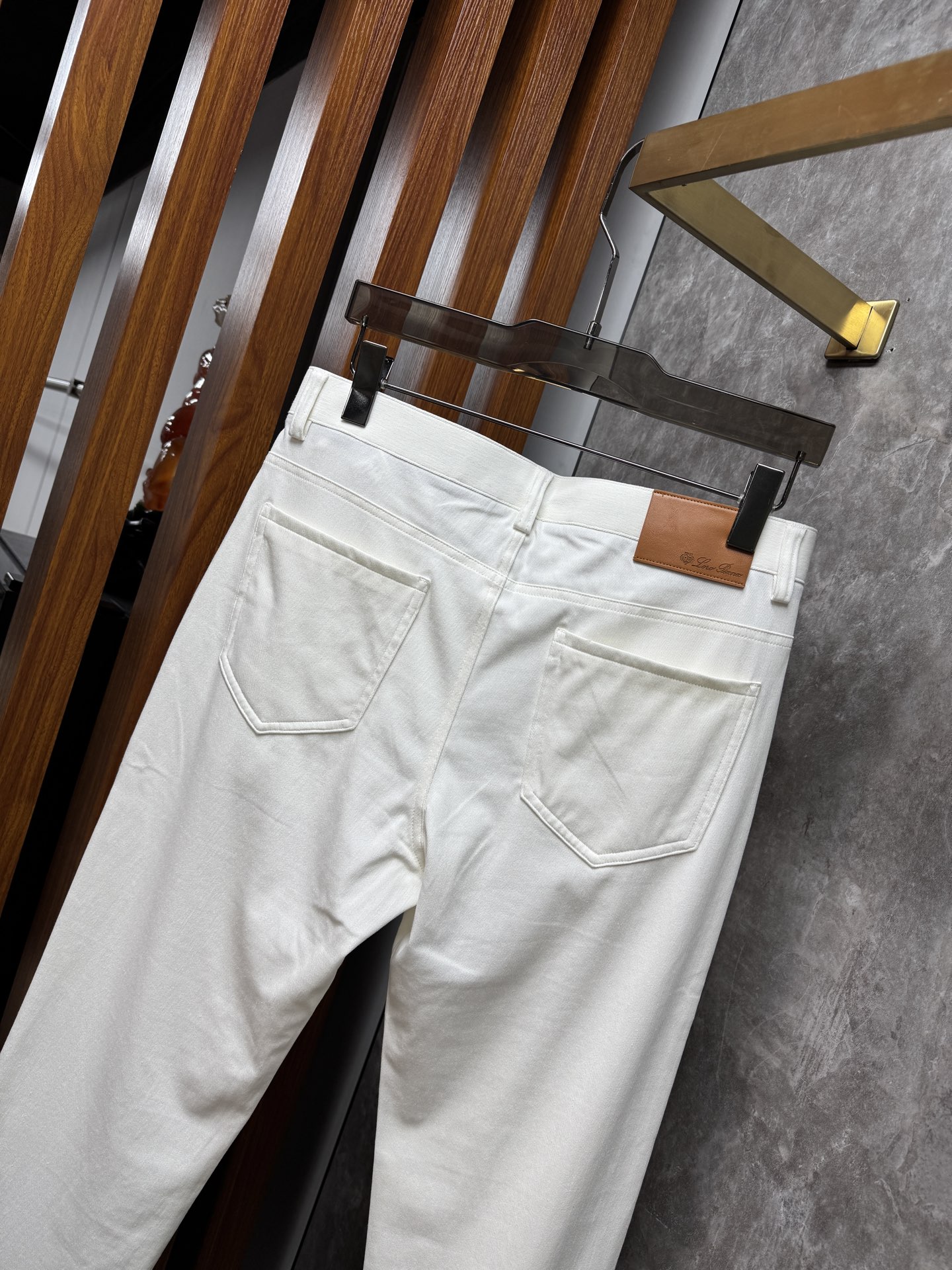 狠货来袭 26ss 早春新款五袋款休闲裤 面料精选斜纹高弹面料 柔软舒适 经典百搭 老钱风拉满 黑 咖 