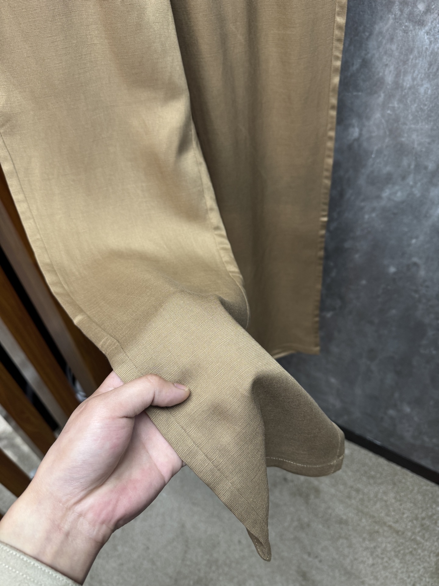 26ss 早春新品Loro piana轻奢亚麻裤 把高级感穿在日常甄选高支面料，触感软糯，垂坠有型不挑身