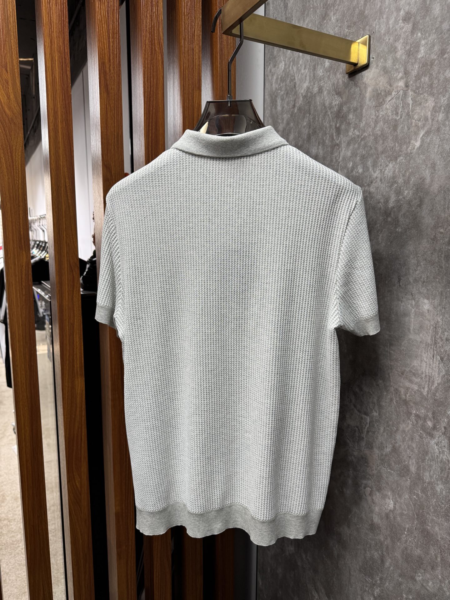 上新 26ss P家 春夏新款竖条提花起脚短袖 原版定制 面料选用进口彩柔棉 轻薄透气 上身丝滑舒适 高