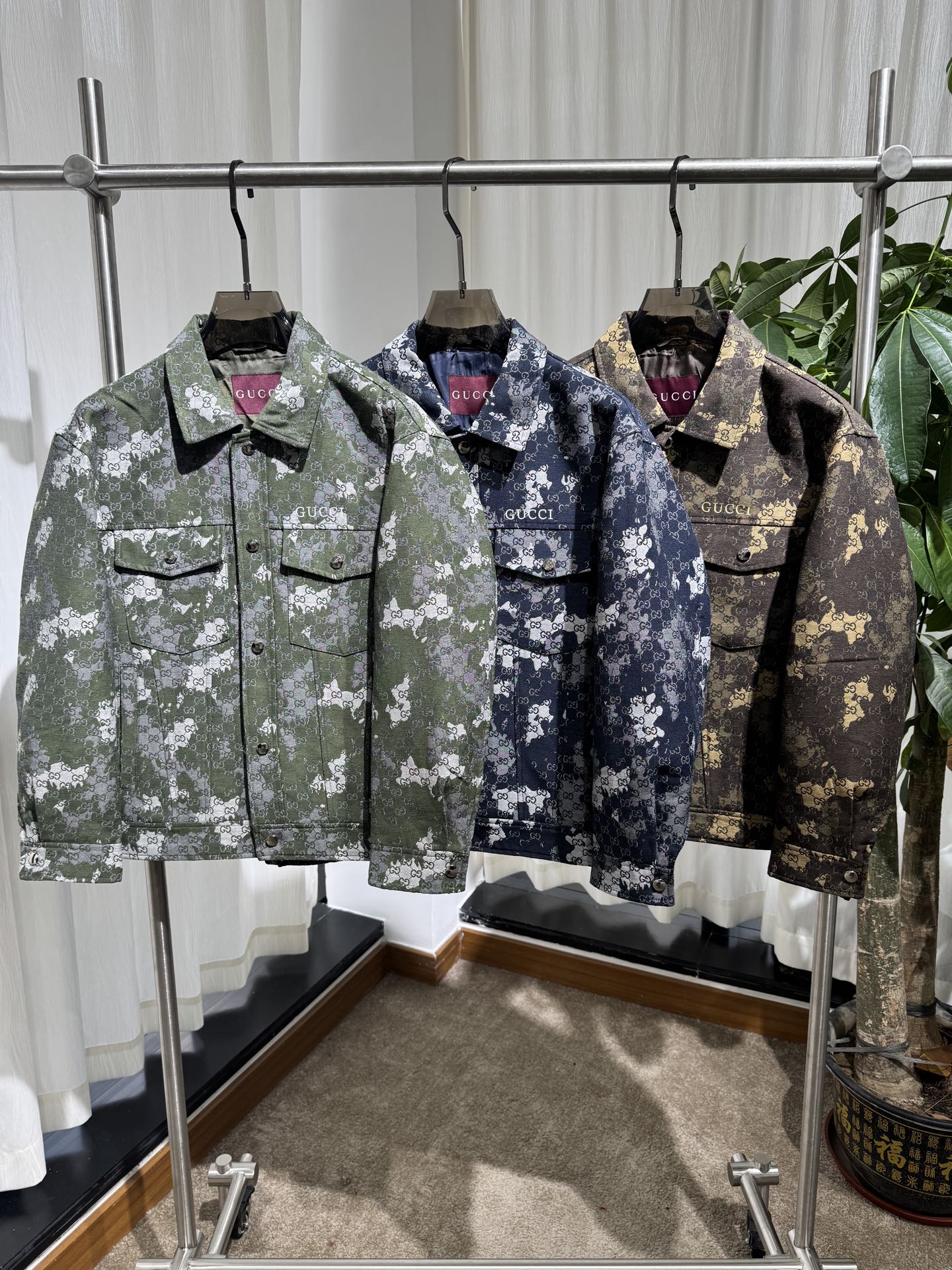 men-clothes.213943 men-clothes.213943