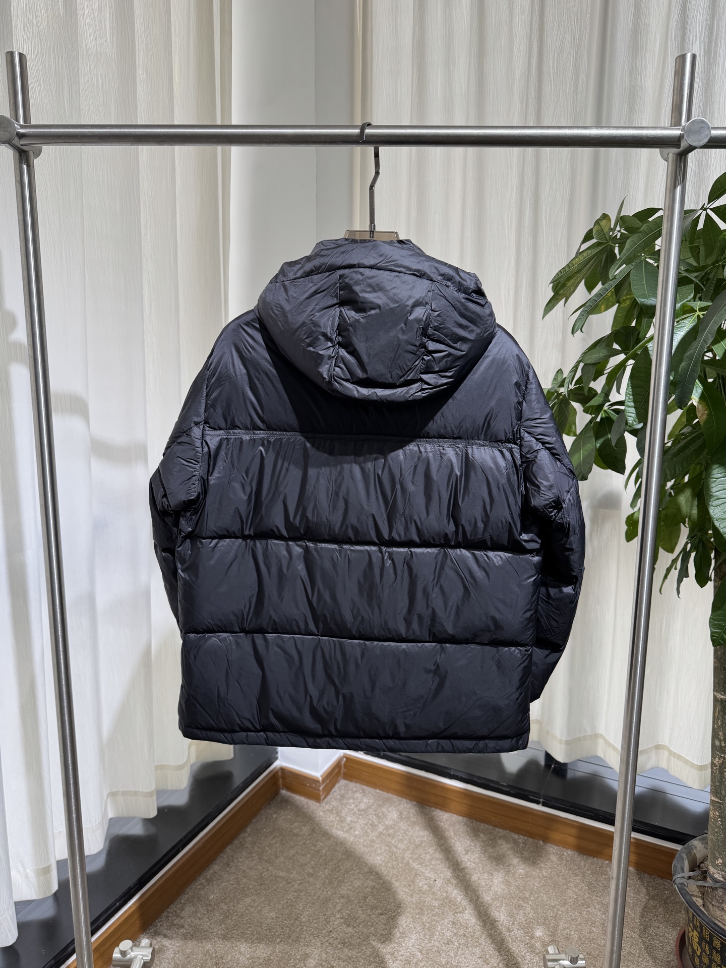 Z家 26SS｜连帽方块绗缝羽绒外套   灰蓝 / 黑色两色 方块分格充绒，饱满蓬松，锁温保暖 可调节抽绳连帽，拉链门襟