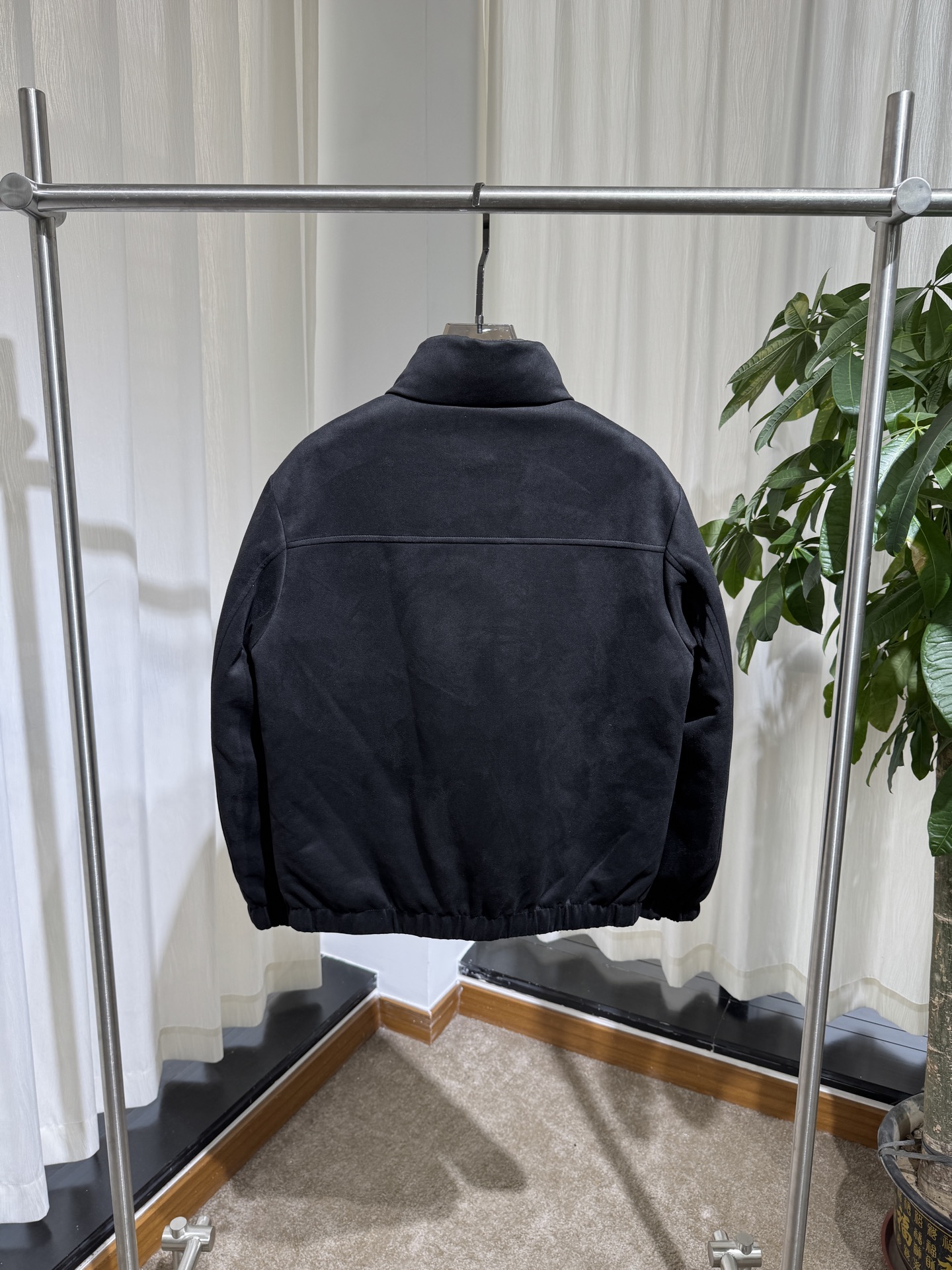 M家 26SS｜两面穿立领羽绒夹克   棕色 / 黑色两色 一面羽绒填充，蓬松保暖 一面细腻绒感，日常轻便 立领防风，全
