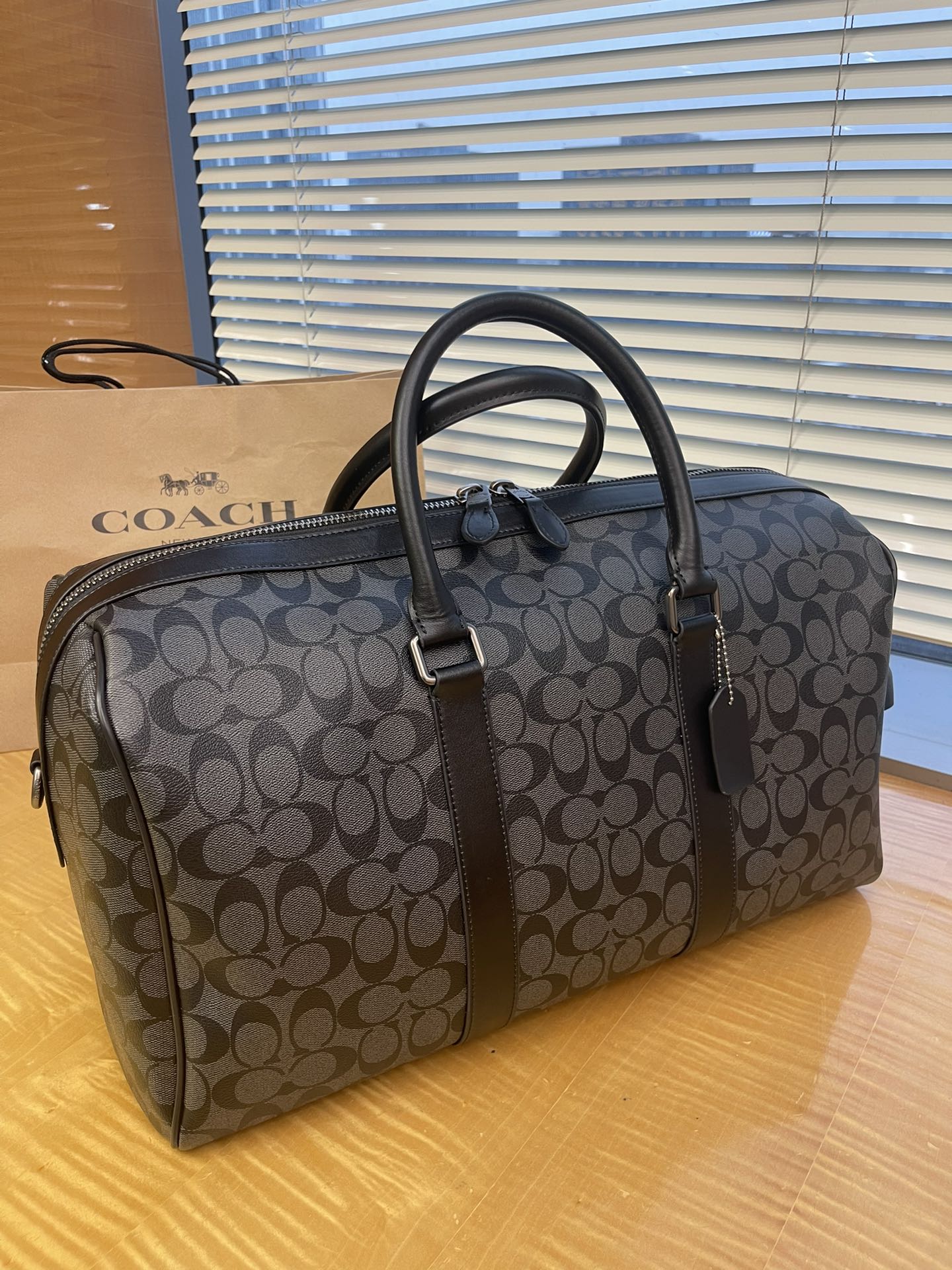 Coach Venturer lx34360 45x26x21.5cm