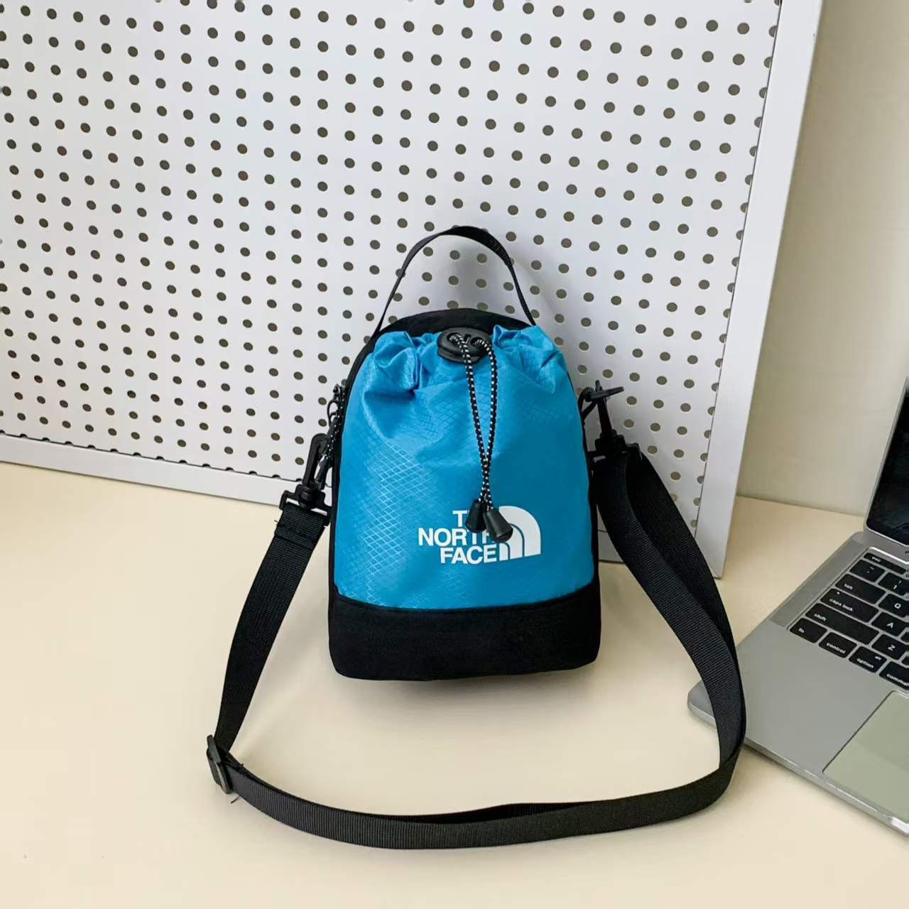 Alternative view of Crossbody Bag 05878