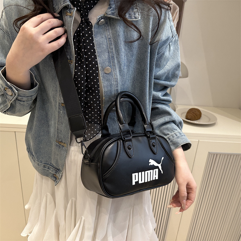 Alternative view of Handbag PU145 05854