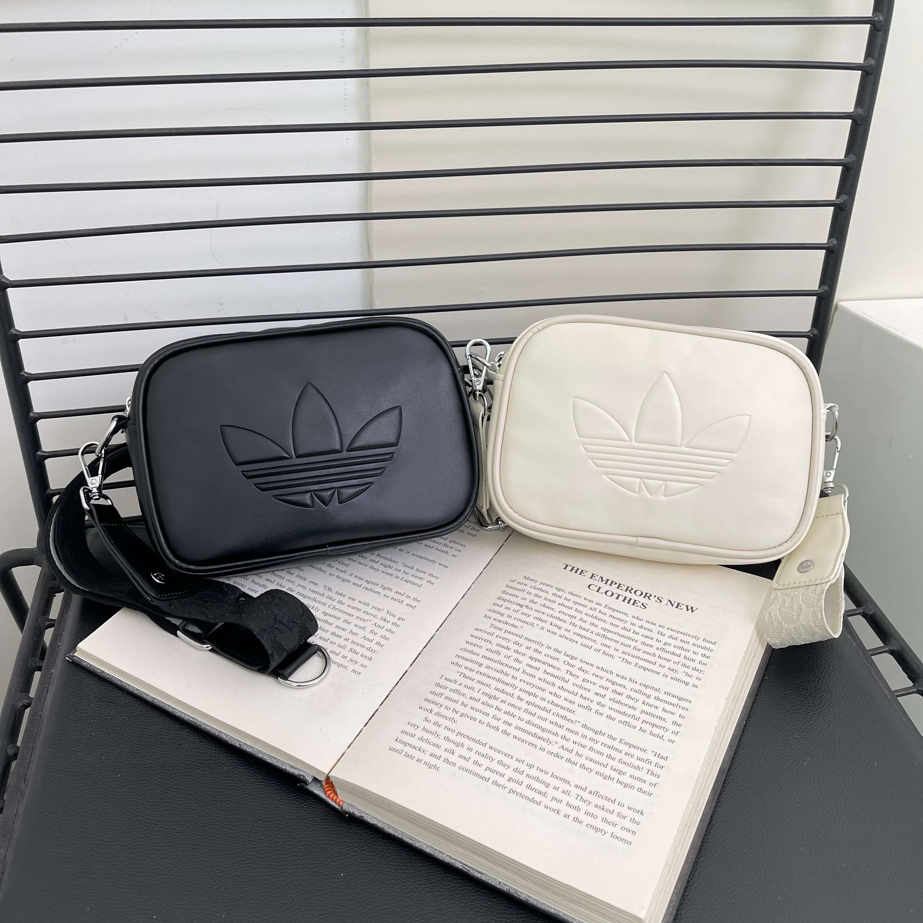 Crossbody Bag PU0673 05849