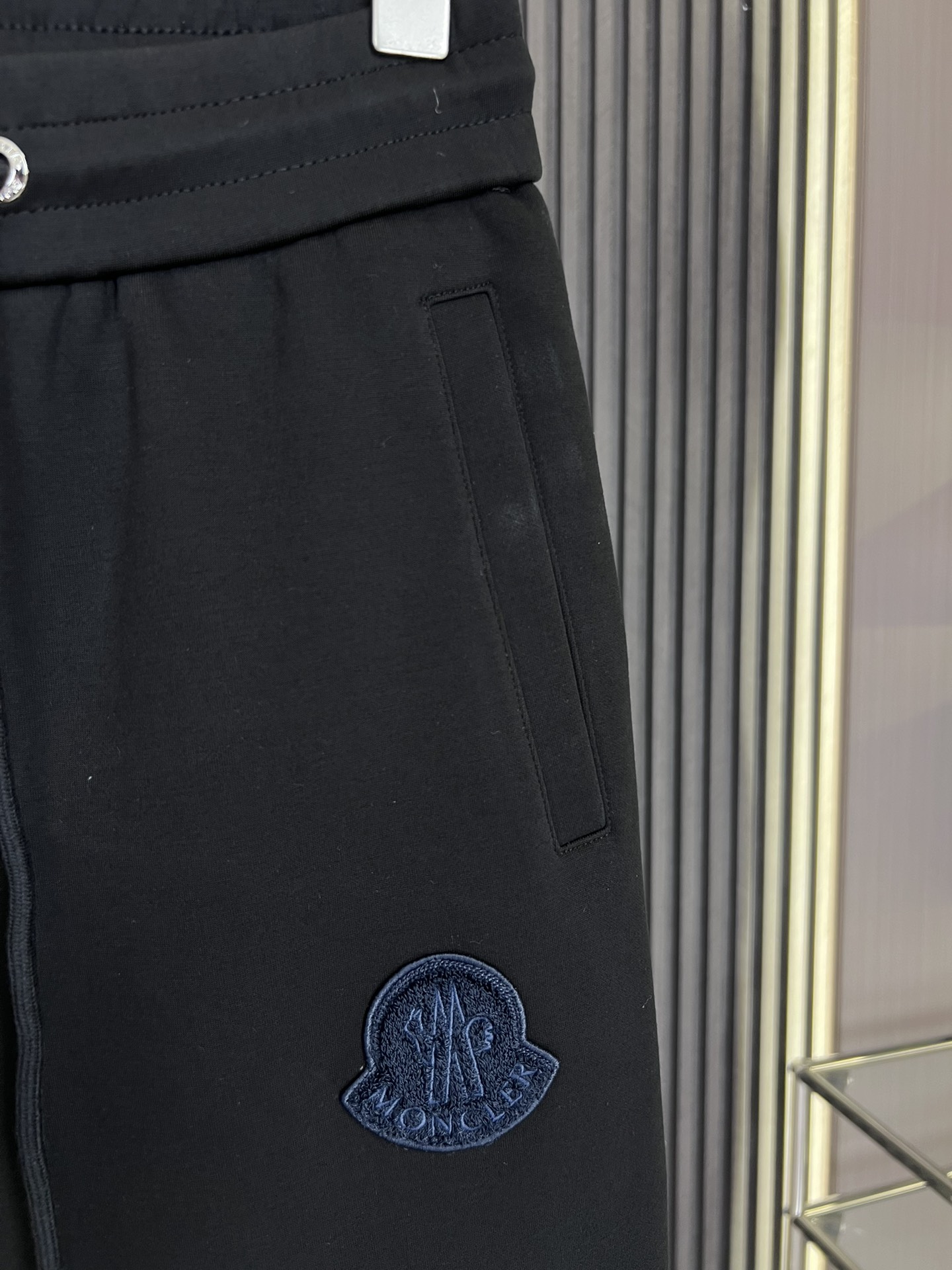 Soft and Stylish Mon Monmons: New Men’s Fall/Winter Long Pants for Commercial Leisure - 图片 5