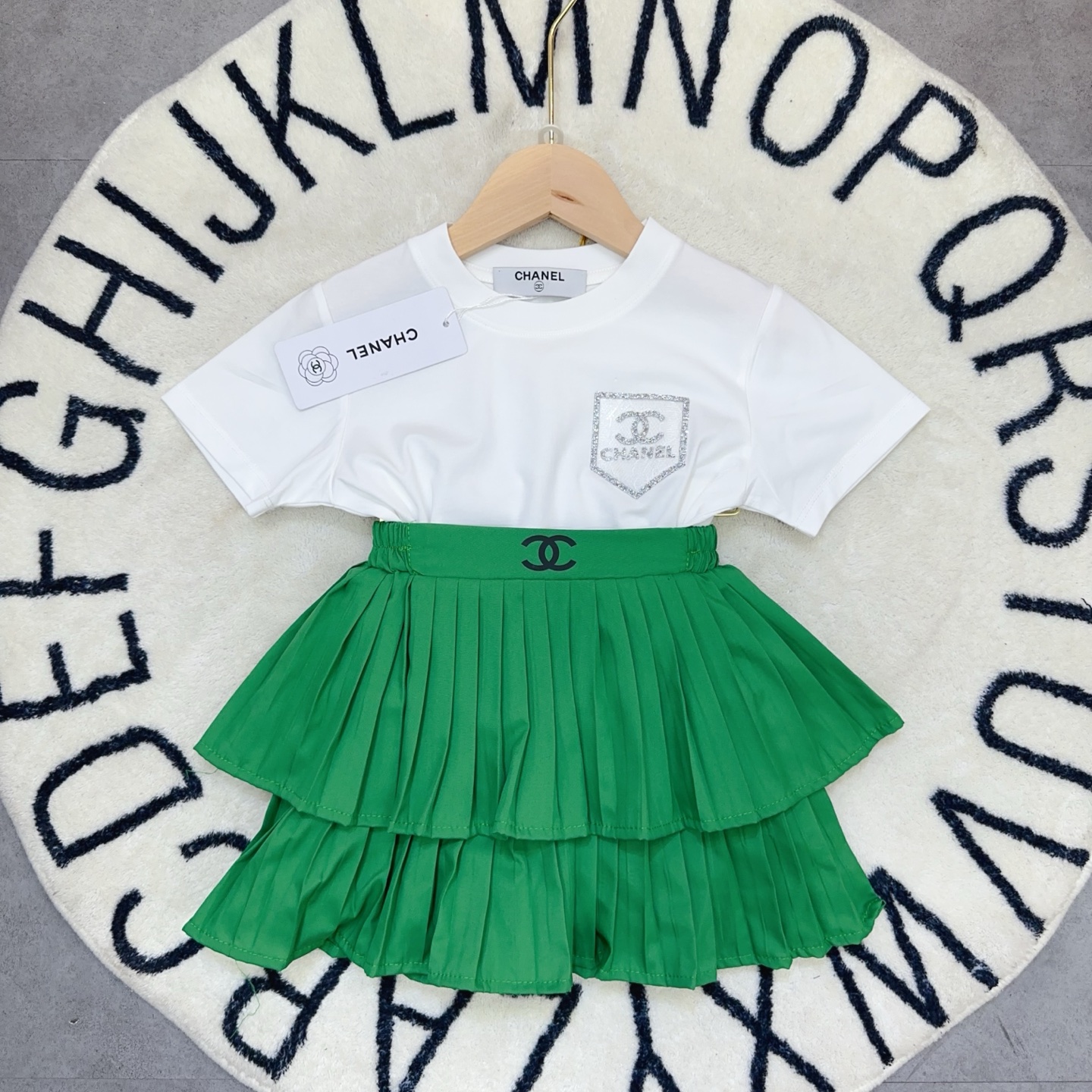 ❤️Sin descuento @148 Chanel nuevo conjunto de falda plisada 90-160