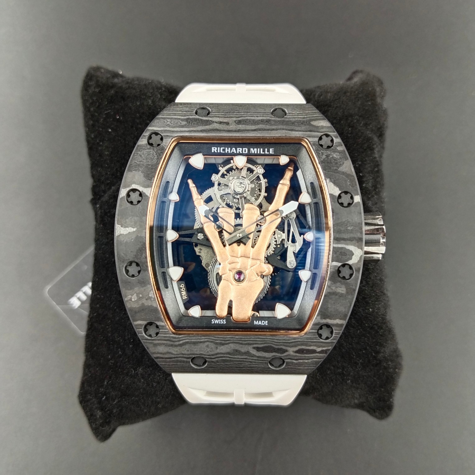 NO:337116,The latest hit 