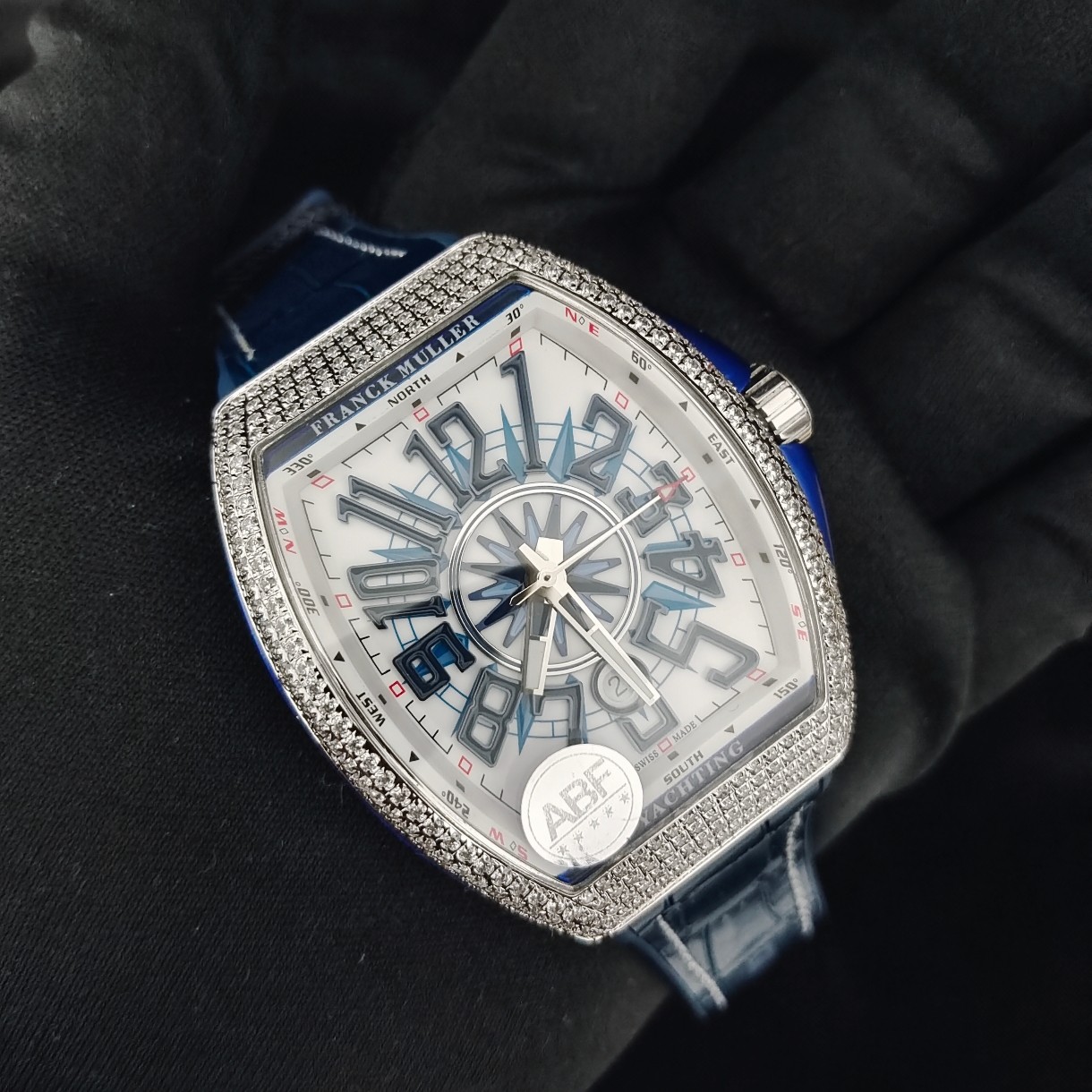 Franck Muller Vanguard Yachting V45 - Luxury Swiss Watch with Diamond Accents 9 a1749461947618 8402