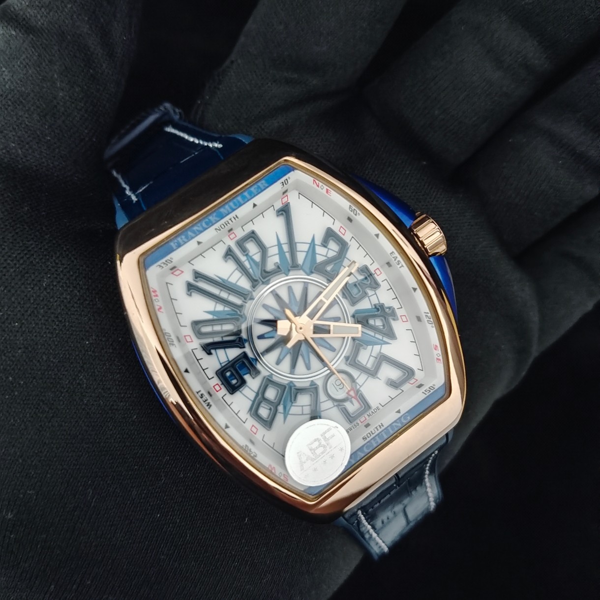 Franck Muller Vanguard Yachting V45 - Luxury Swiss Watch with Diamond Accents 8 a1749461947677 7116