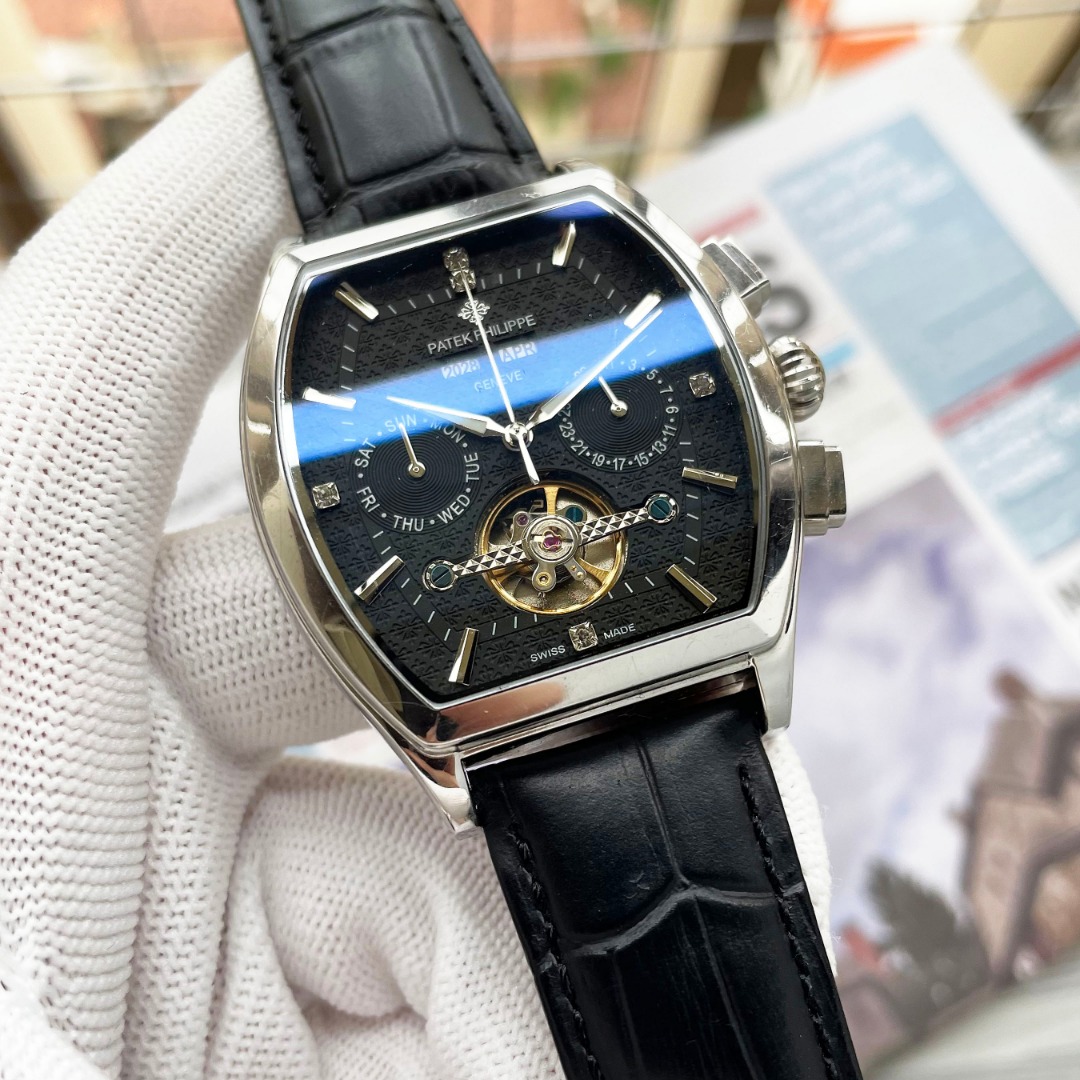 NO:850111,White shell, gold shell, perpetual calendar, complex timepiece, luxurious atmosphere, classic new product, shocking launch [Latest] Patek Philippe multi-functional boutique, large flywheel design [Type] Square shell boutique men's watch [Strap] Genuine cowhide strap [Movement] High-end fully automatic mechanical movement [Mirror] Mineral strengthened glass (higher definition) Elegant taste Vast atmosphere Ingenuity Wrist treasure Size diameter 42mm thick 12.mm Hot sale on the market!  Welcome to reprint!  ,,patek philippe,cowhide19860909白壳、金壳 万年历 复杂时计 奢华大气 经典新品 震撼上市【最新】百达翡丽 多功能精品 大飞轮设计【类型】方壳精品男士腕表【表带】真牛皮表带【机芯】高端全自动机械机芯【镜面】矿物质强化玻璃（更高清） 品味高雅 浩瀚大气 匠心独运 腕间瑰宝 尺寸直径42mm厚12.mm热卖上市！欢迎转载！,,patek philippe,cowhide,Watch