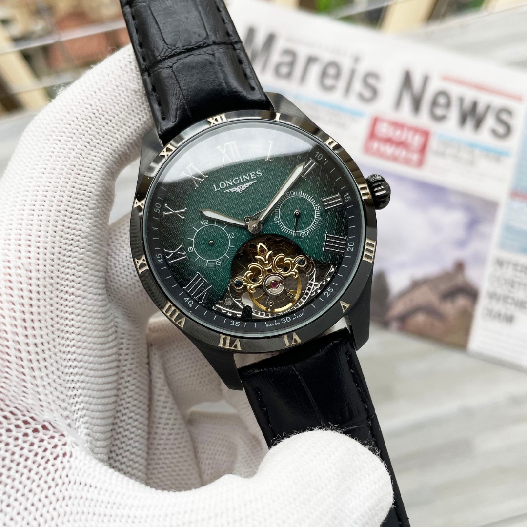 NO:879117,Men's favorite multi-function watch [Latest] Longines' best design exclusive launch [Type] Fine men's watch [Strap] Genuine leather strap [Movement] Fully automatic mechanical movement [Mirror] Mineral strengthened glass (higher definition) Elegant taste Vast and majestic Ingenuity A treasure for the wrist Size 41mm diameter 12mm thick Hot sale on the market!  Welcome to reprint!  ,,longines,cowhide19860909男人挚爱多功能腕表【最新】浪琴最佳设计独家首发【类型】精品男士腕表【表带】真牛皮表带【机芯】全自动机械机芯【镜面】矿物质强化玻璃（更高清） 品味高雅 浩瀚大气 匠心独运 腕间瑰宝 尺寸直径41mm厚12mm热卖上市！欢迎转载！,,longines,cowhide,Watch
